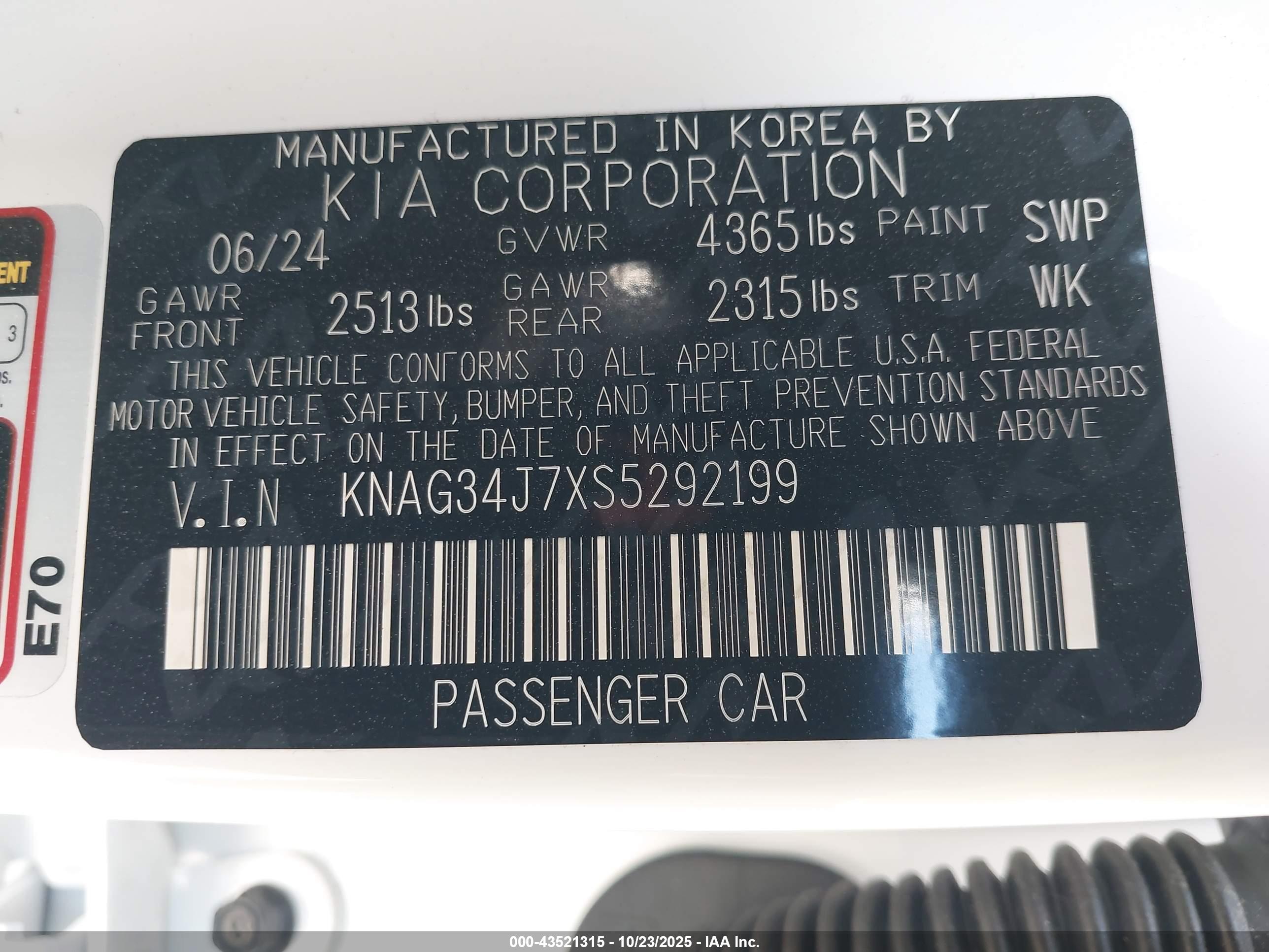KIA K5 image 9