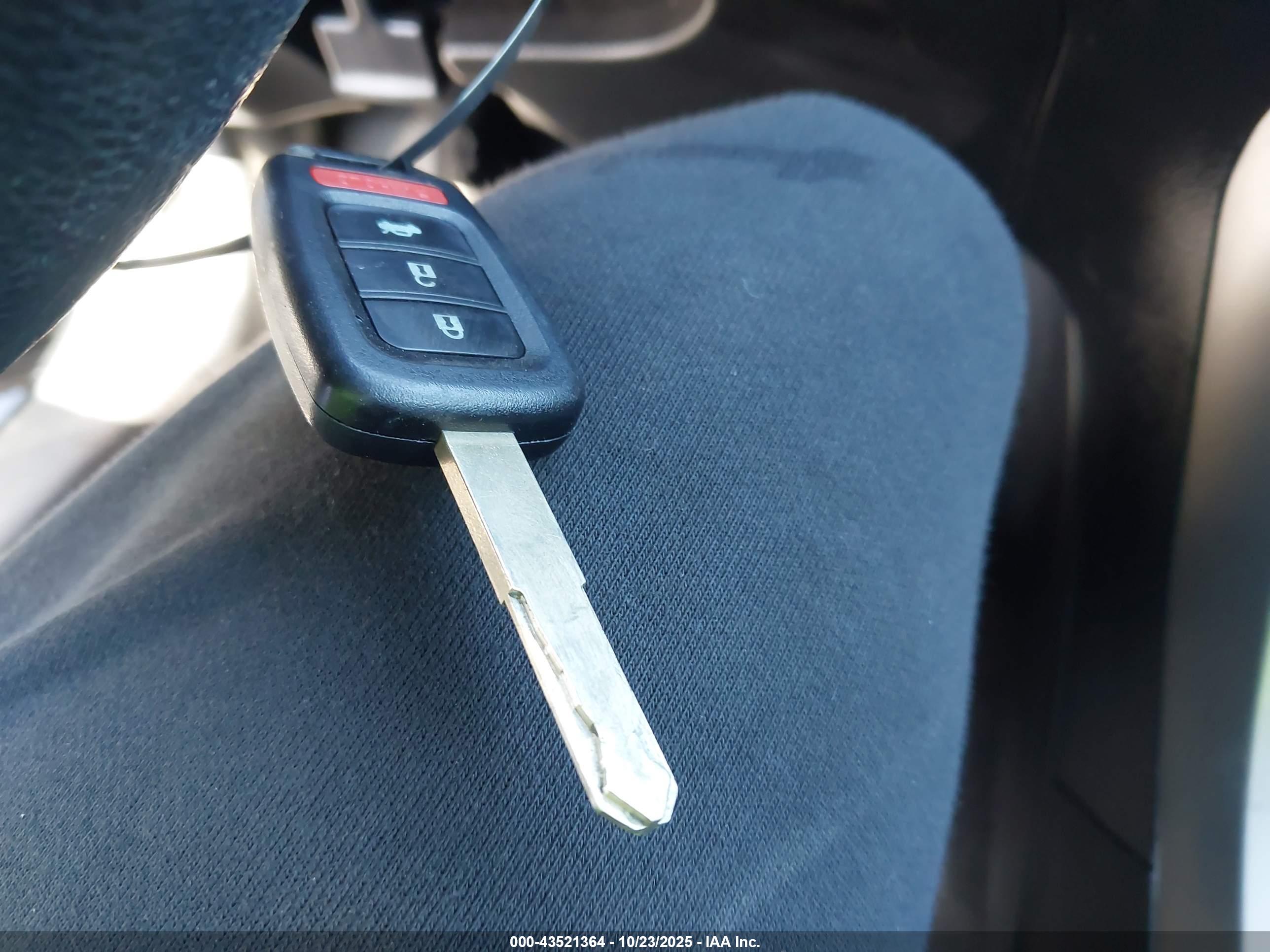 HONDA ACCORD image 11