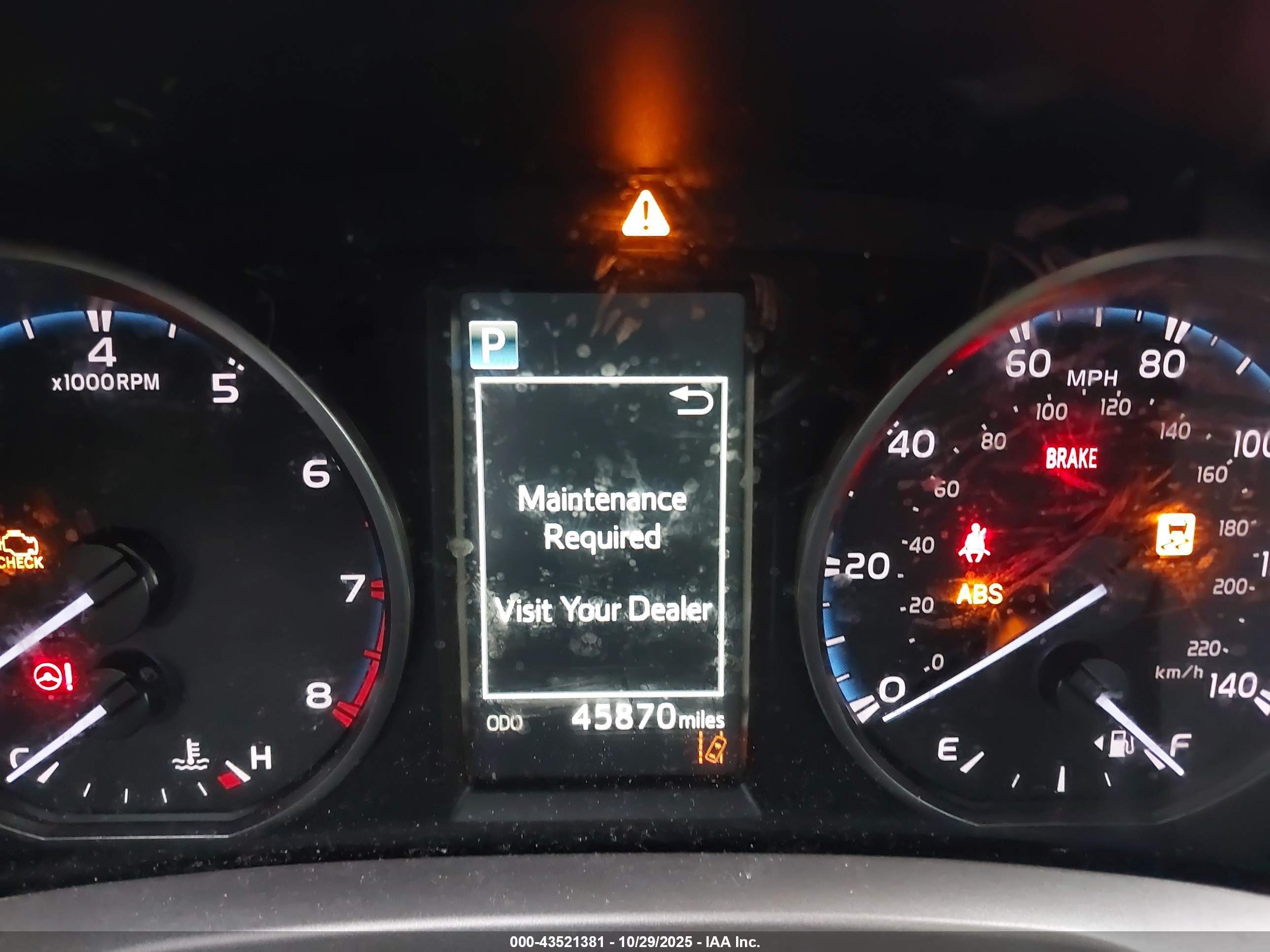 TOYOTA RAV4 image 7