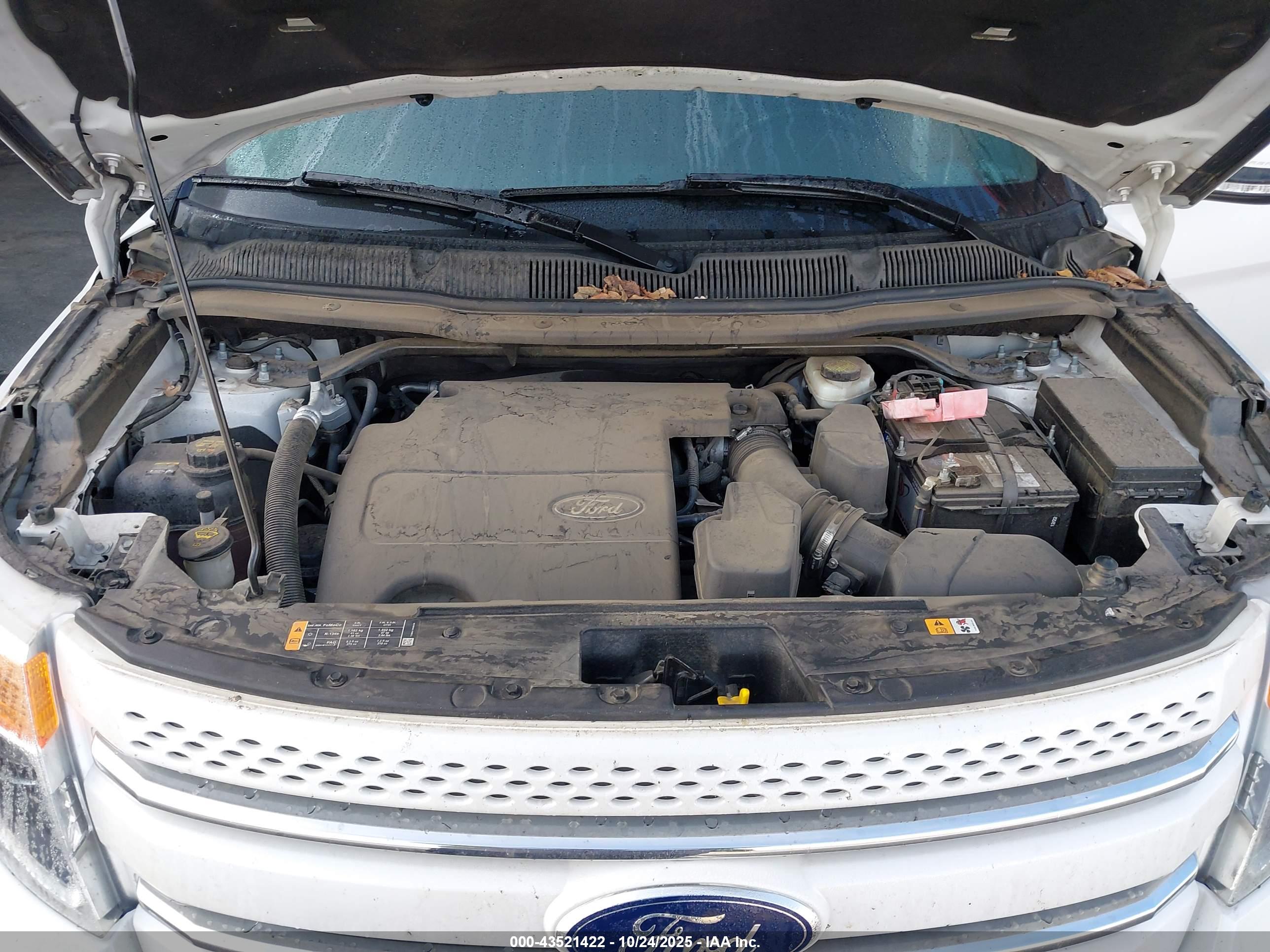 FORD EXPLORER image 10