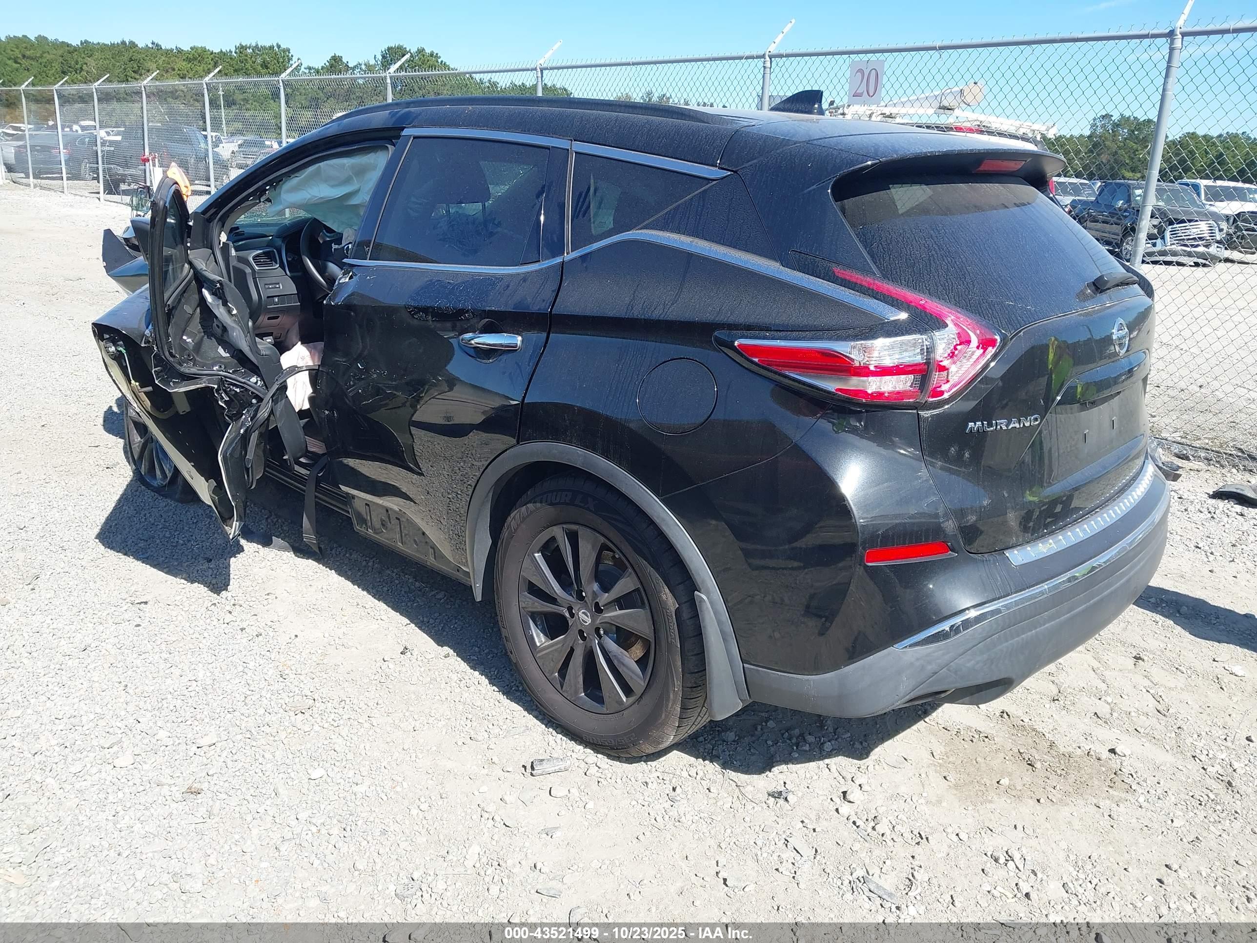 NISSAN MURANO image 3