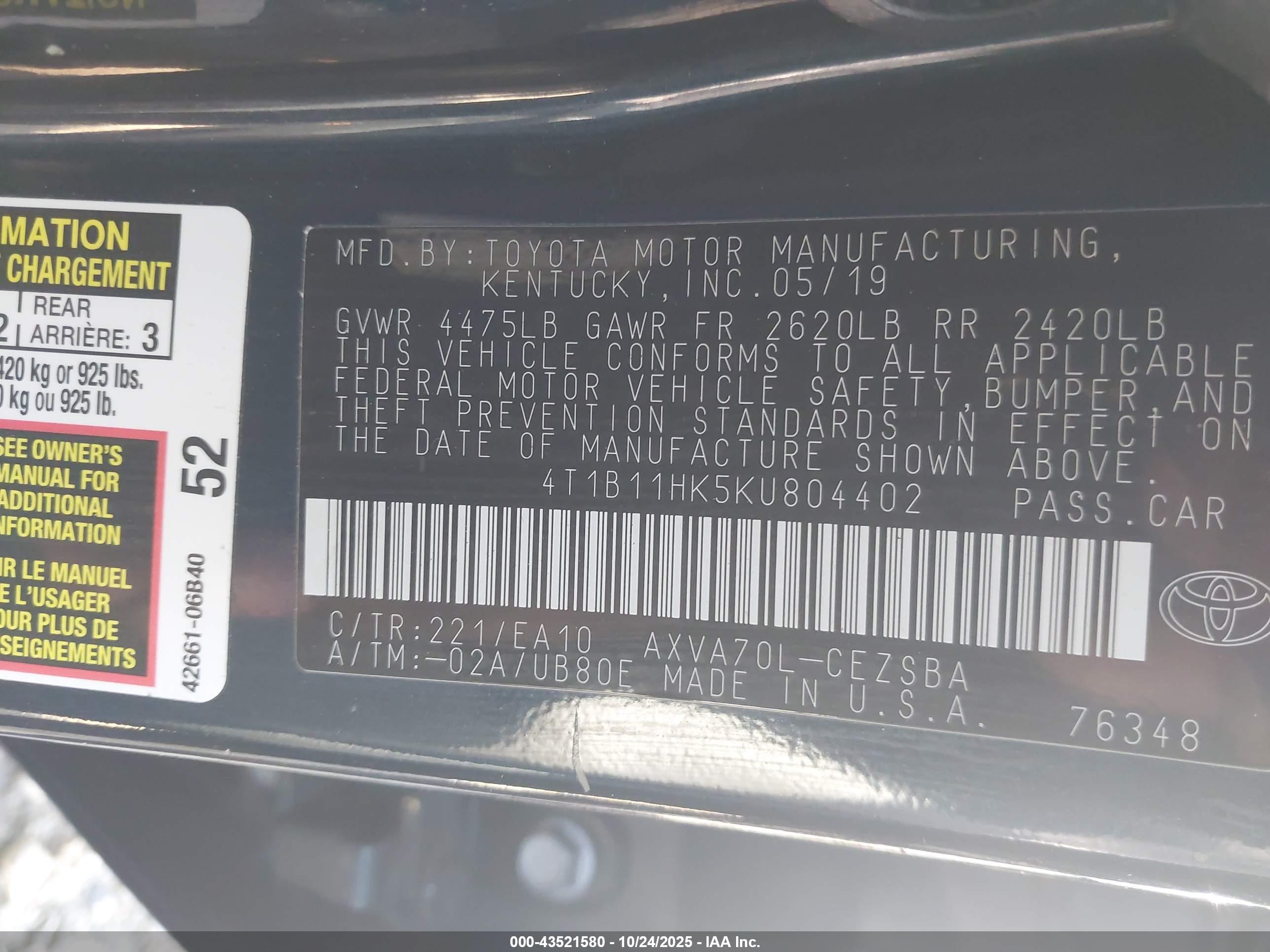 TOYOTA CAMRY image 9