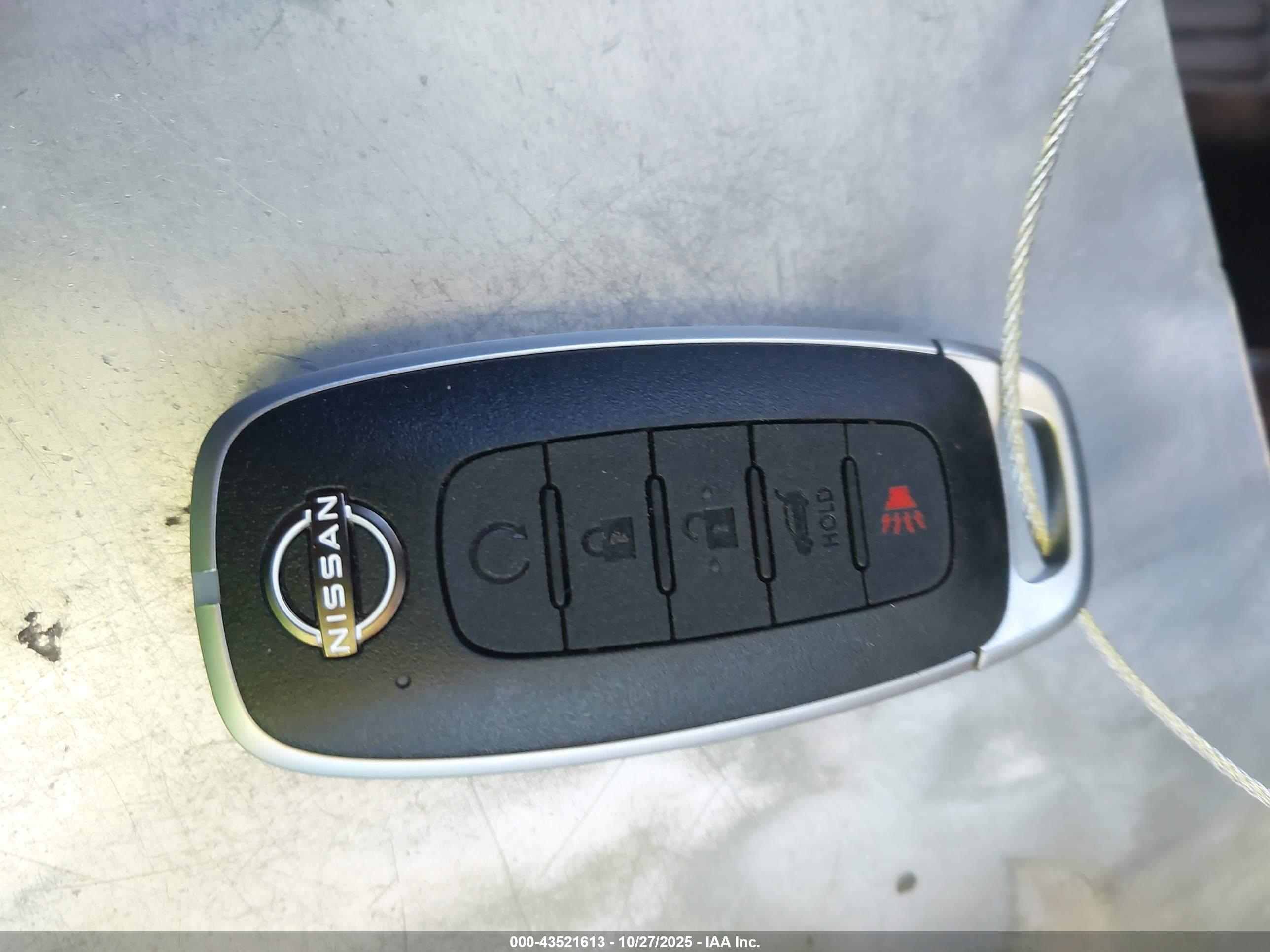 NISSAN PATHFINDER image 11