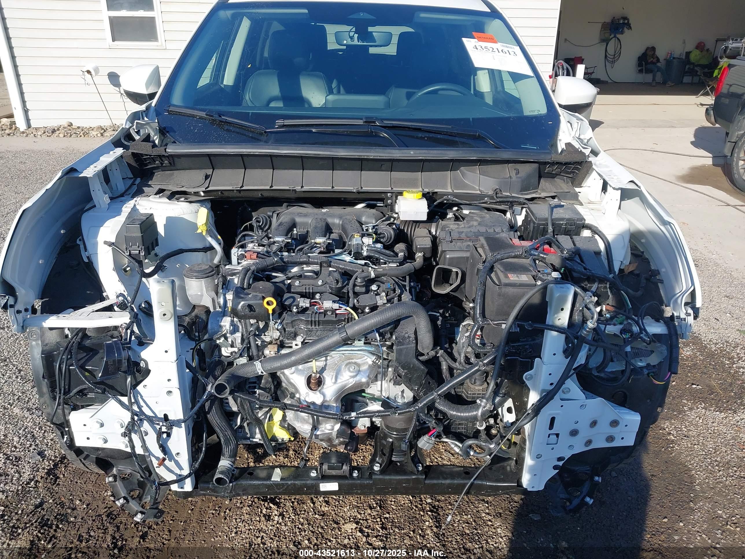 NISSAN PATHFINDER image 6