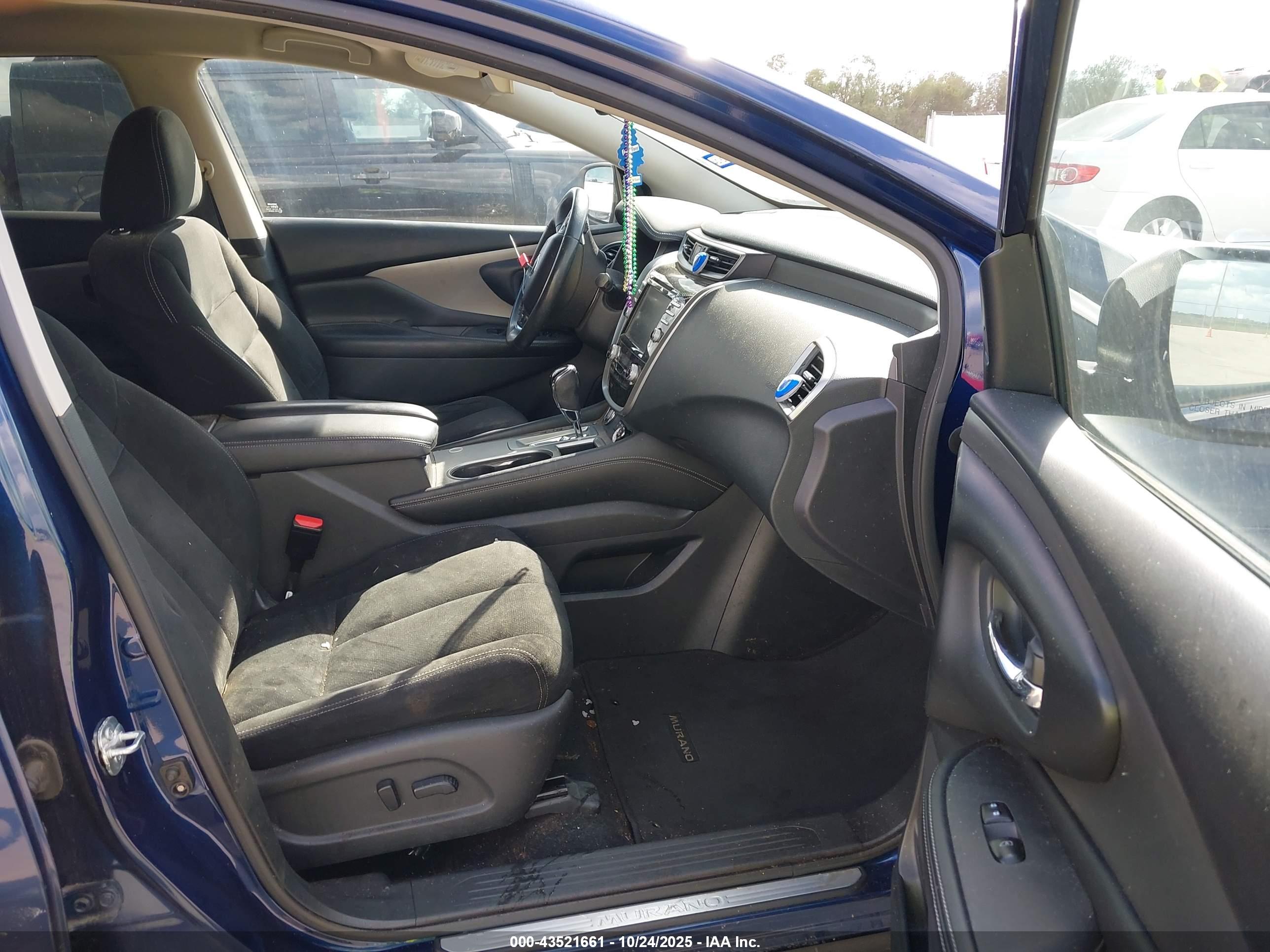 NISSAN MURANO image 5