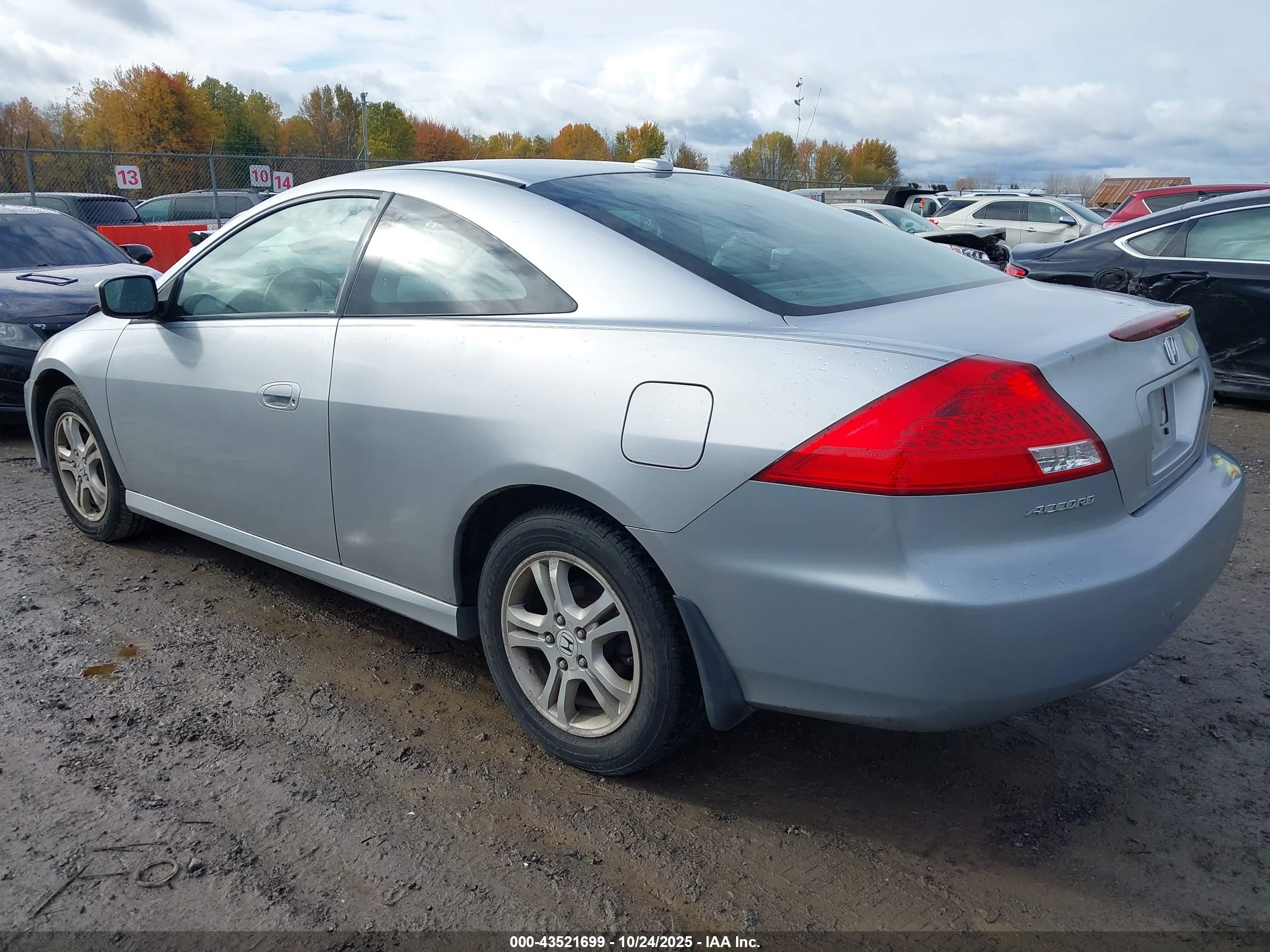 HONDA ACCORD image 3