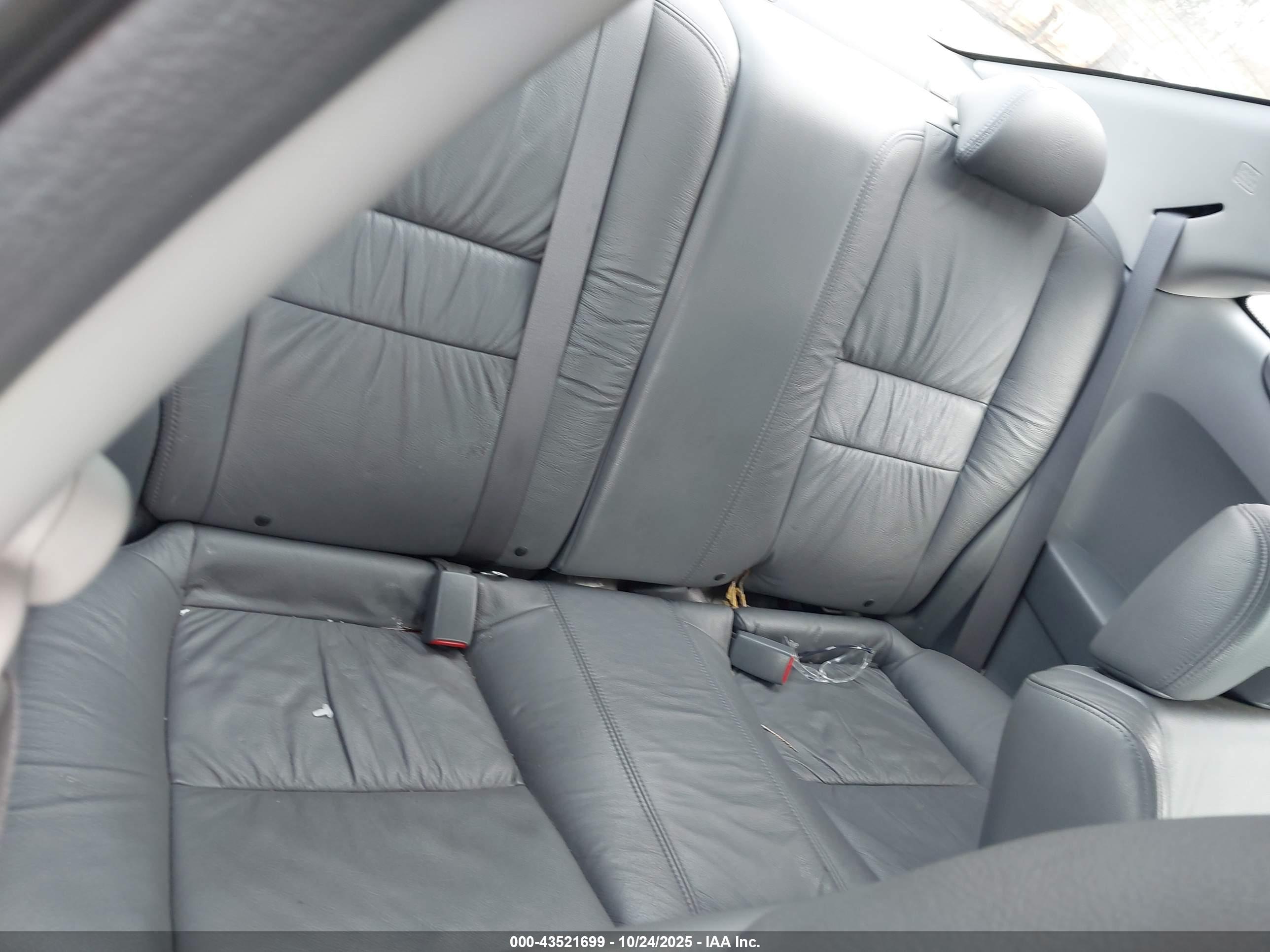 HONDA ACCORD image 8