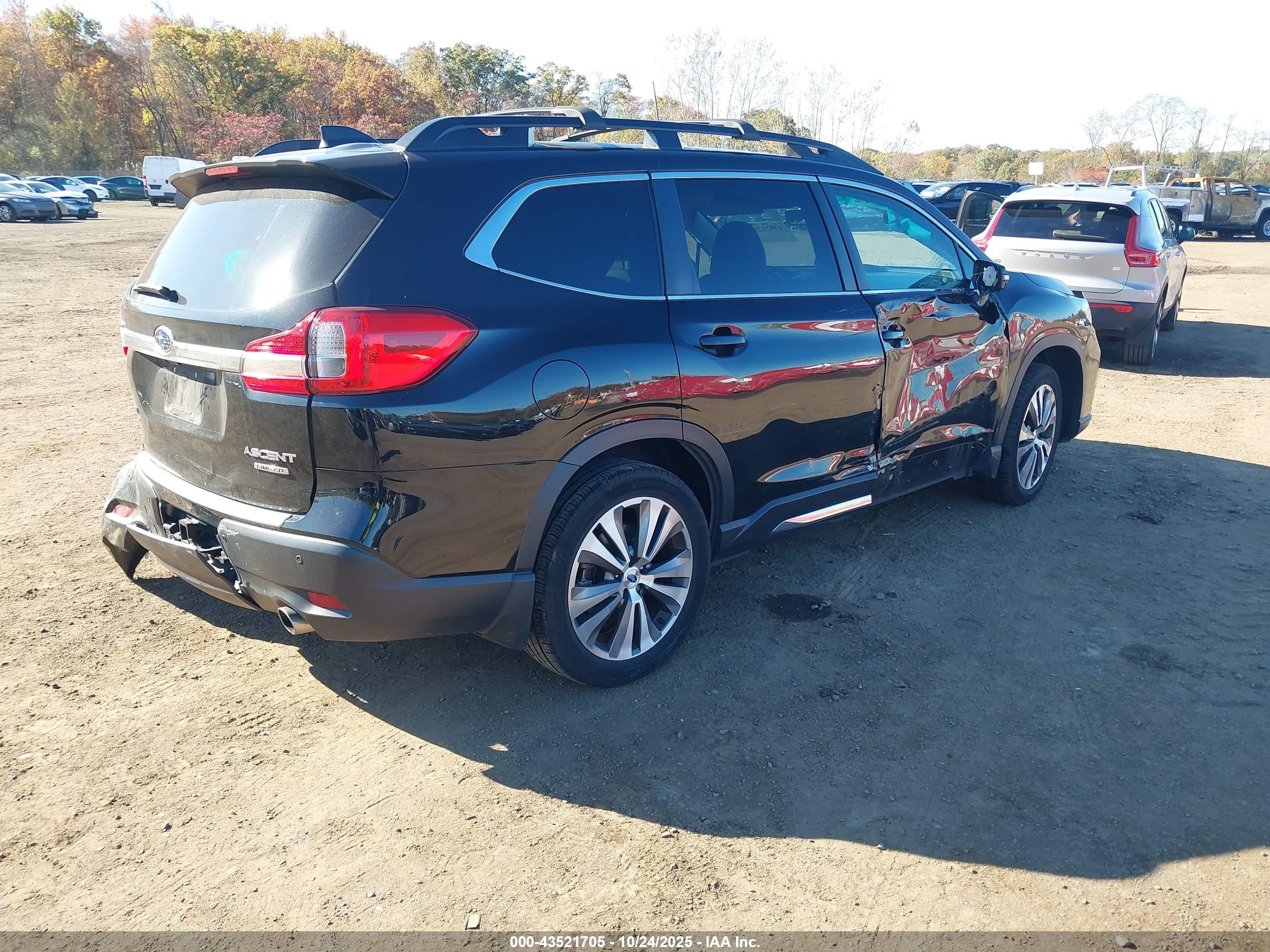 SUBARU ASCENT image 4