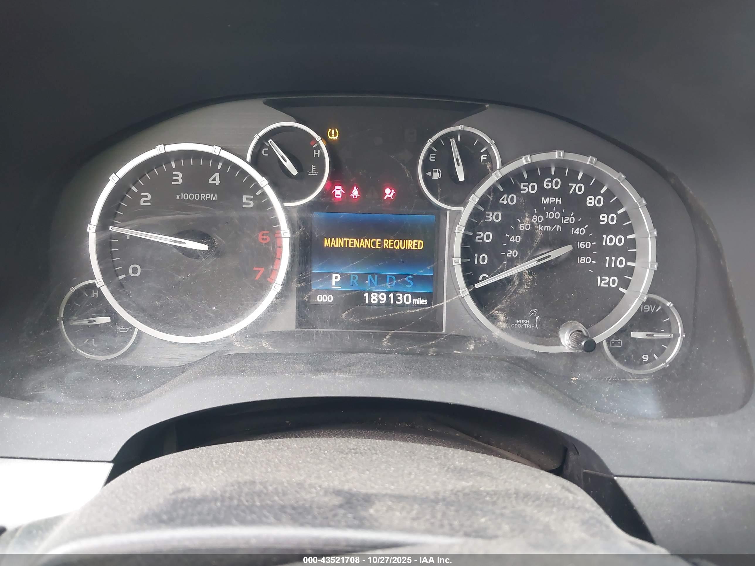 TOYOTA TUNDRA image 7