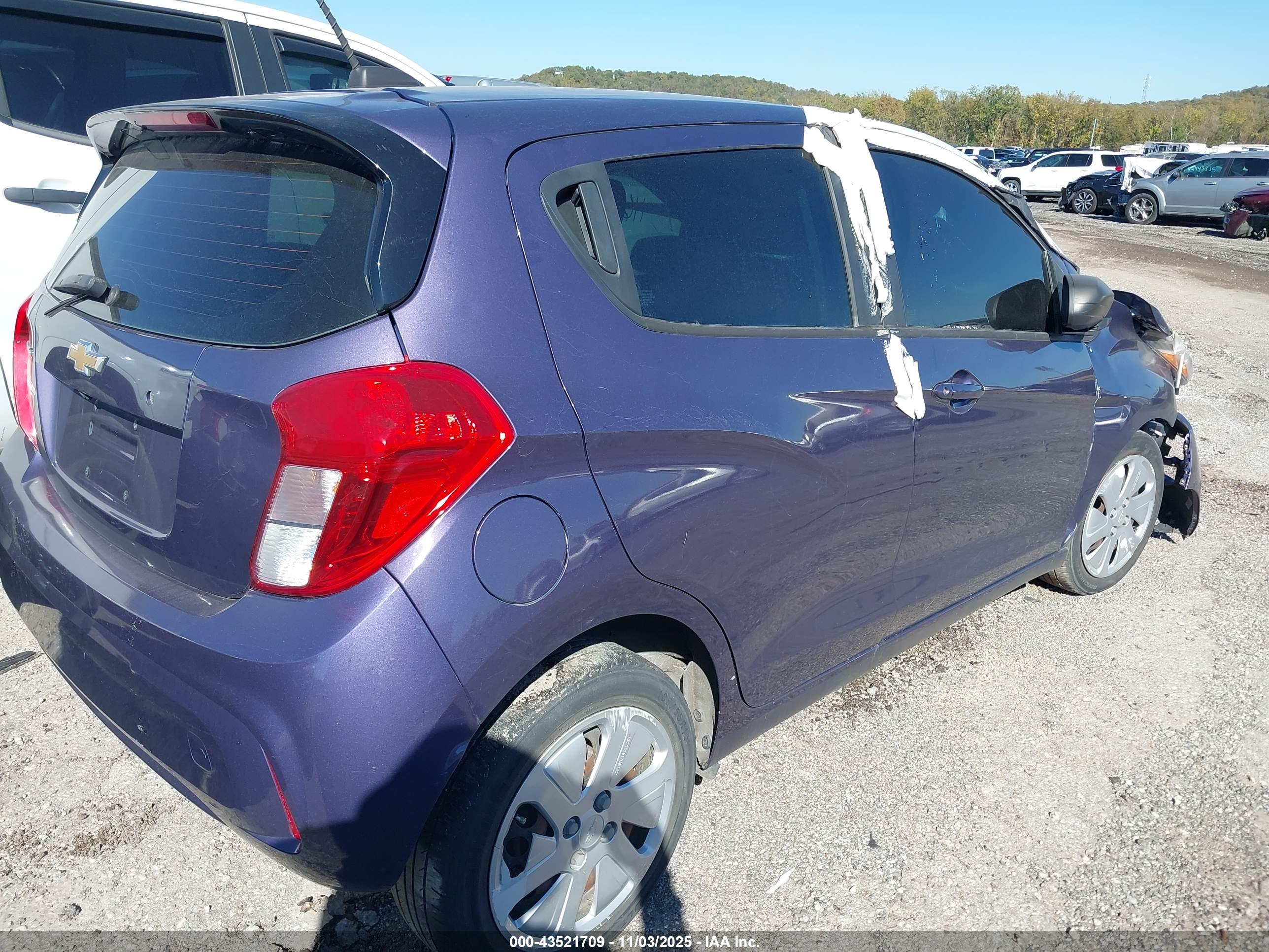 CHEVROLET SPARK image 4