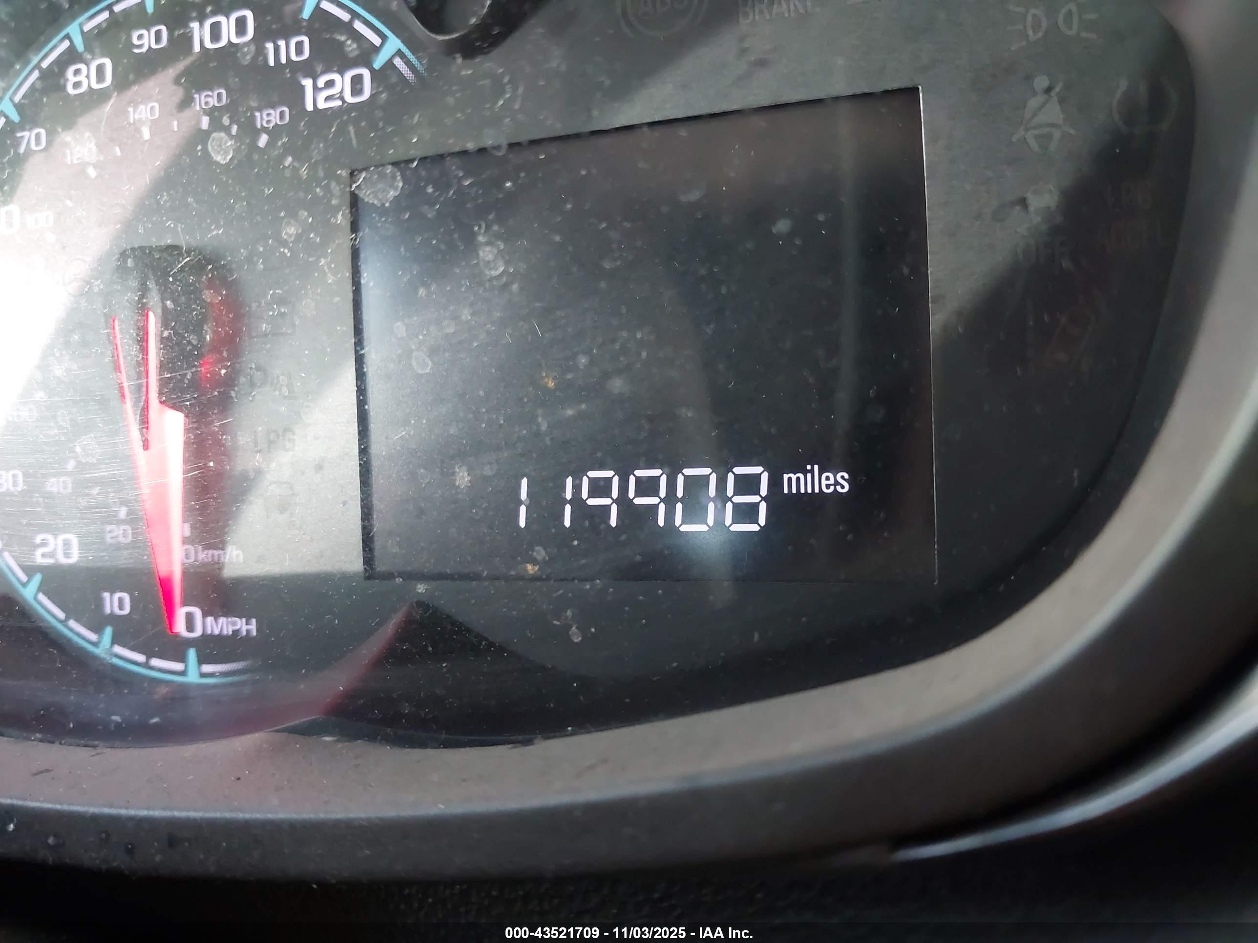 CHEVROLET SPARK image 7