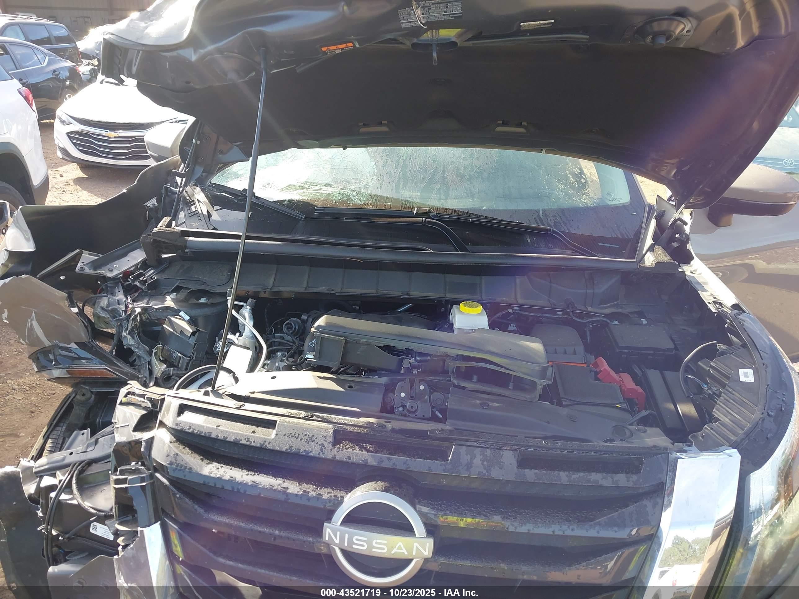 NISSAN PATHFINDER image 10