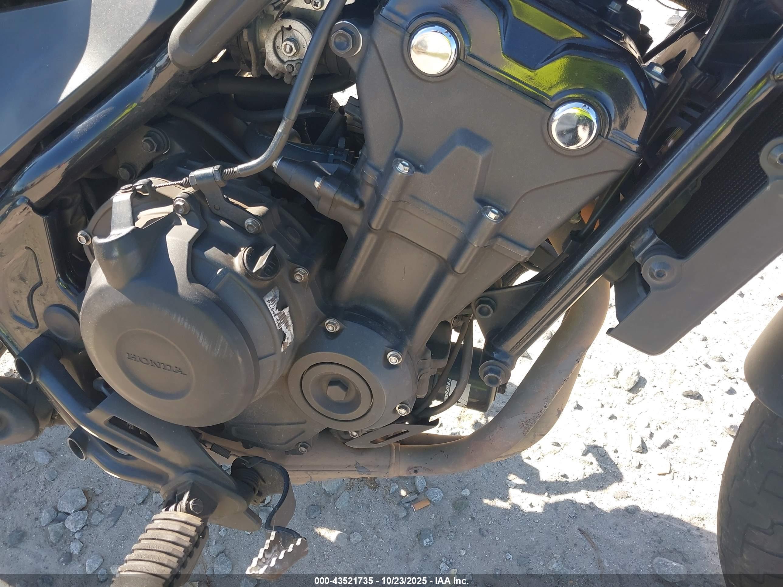 HONDA CMX500 image 8