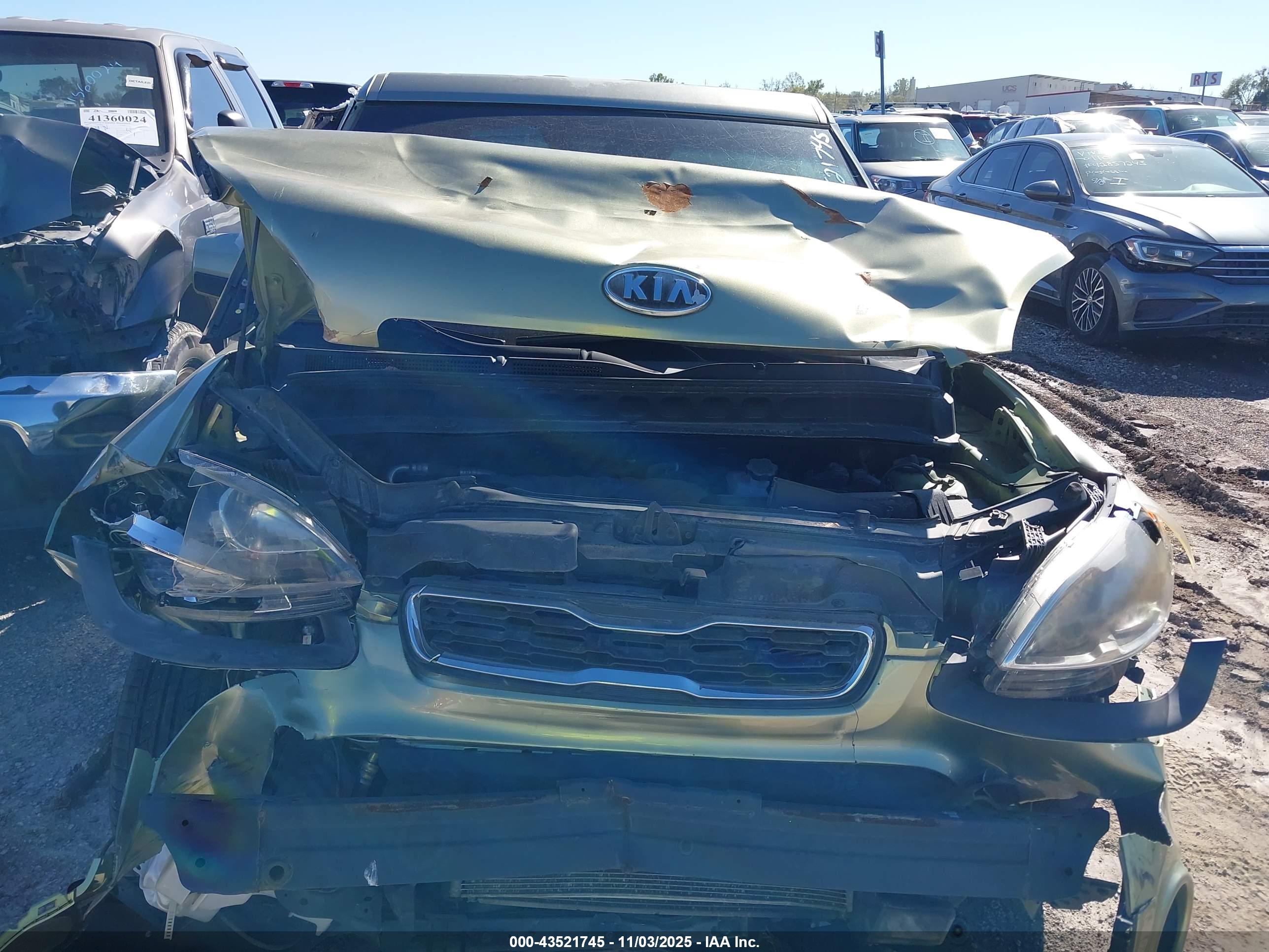 KIA SOUL image 10