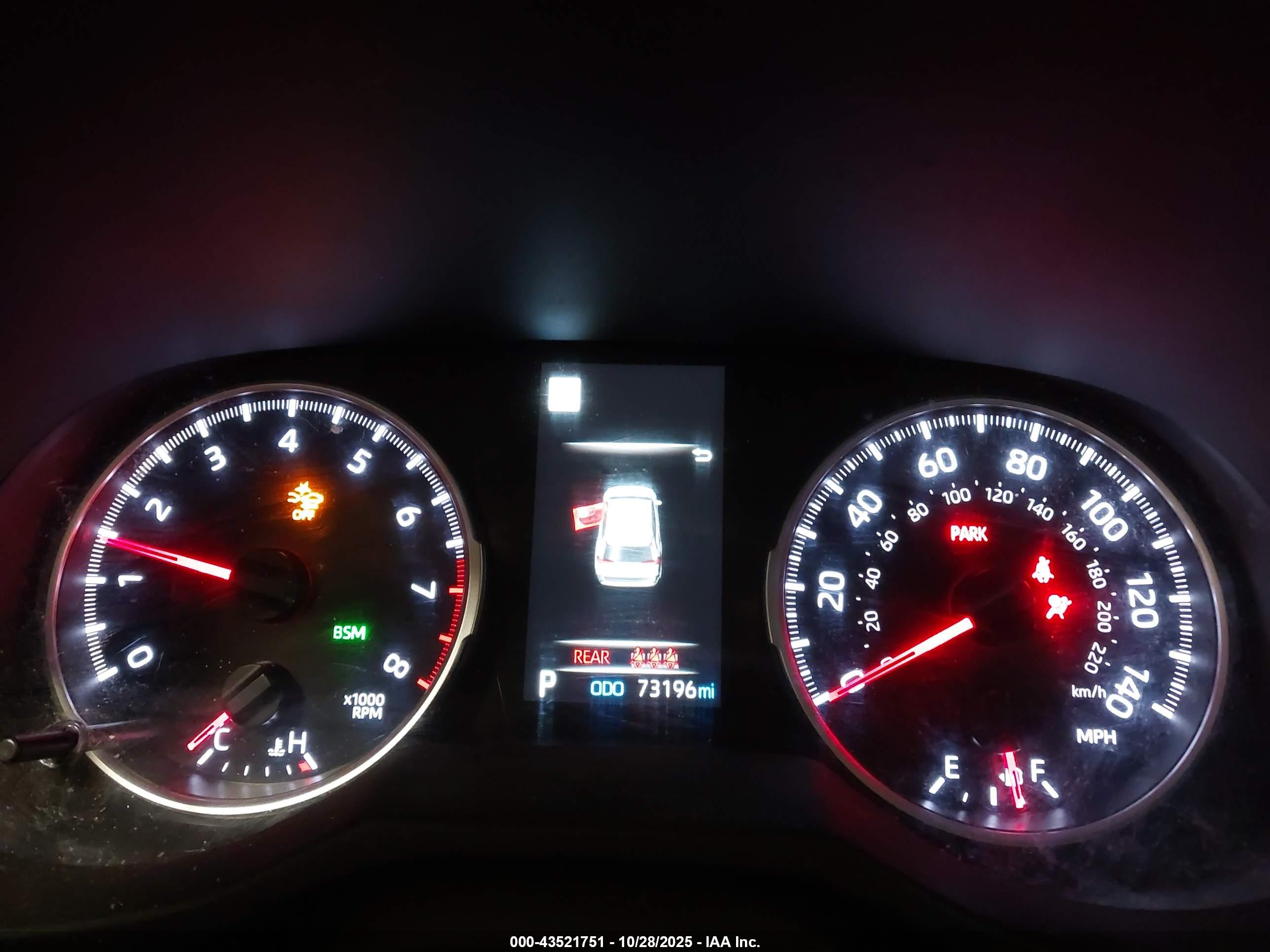TOYOTA RAV4 image 7