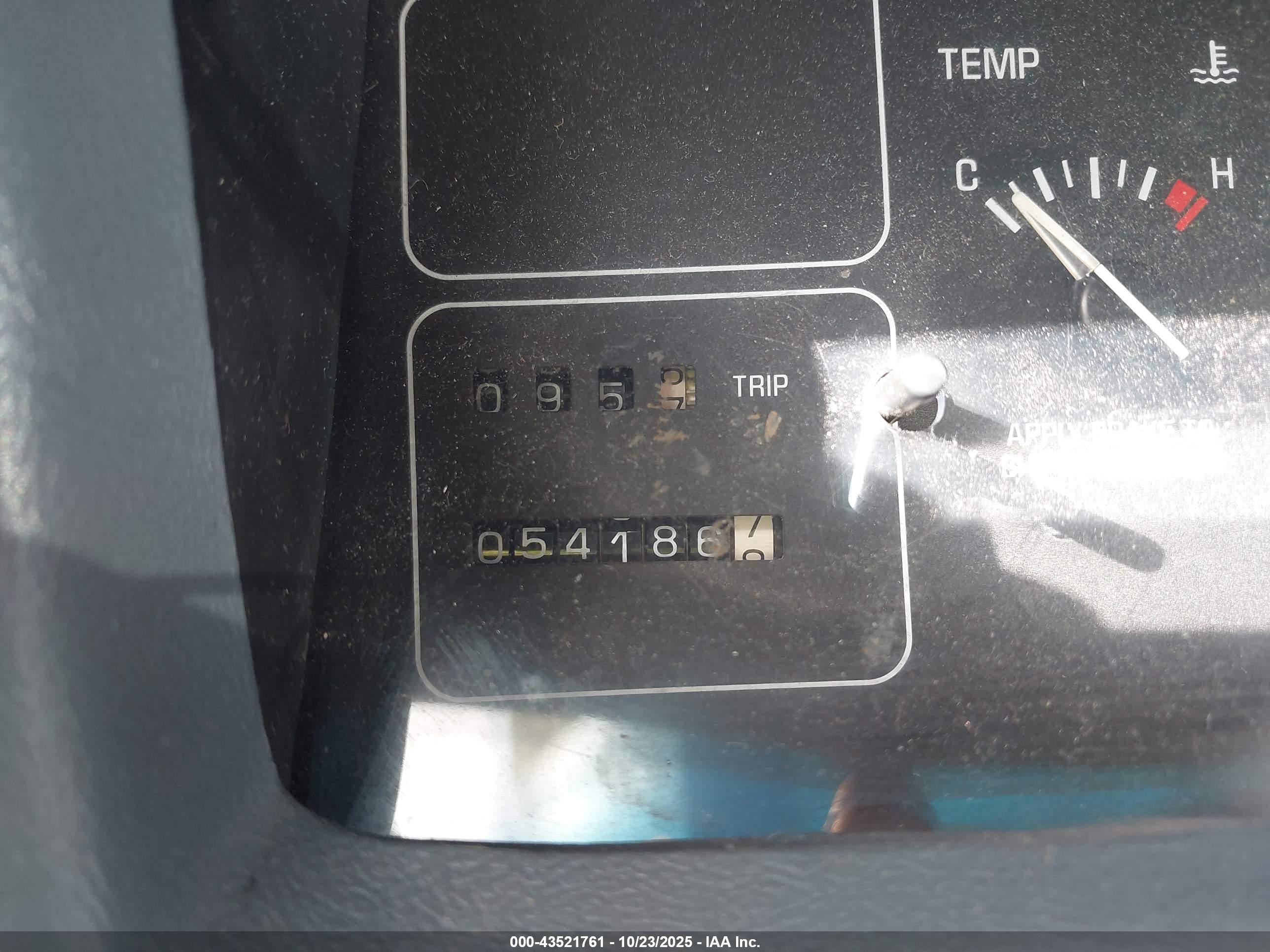 BUICK ROADMASTER image 7
