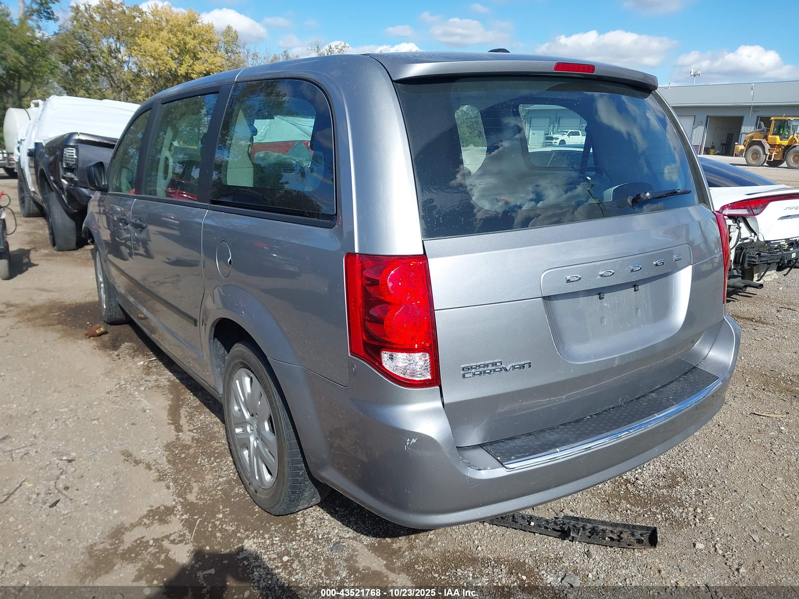 DODGE GRAND image 3