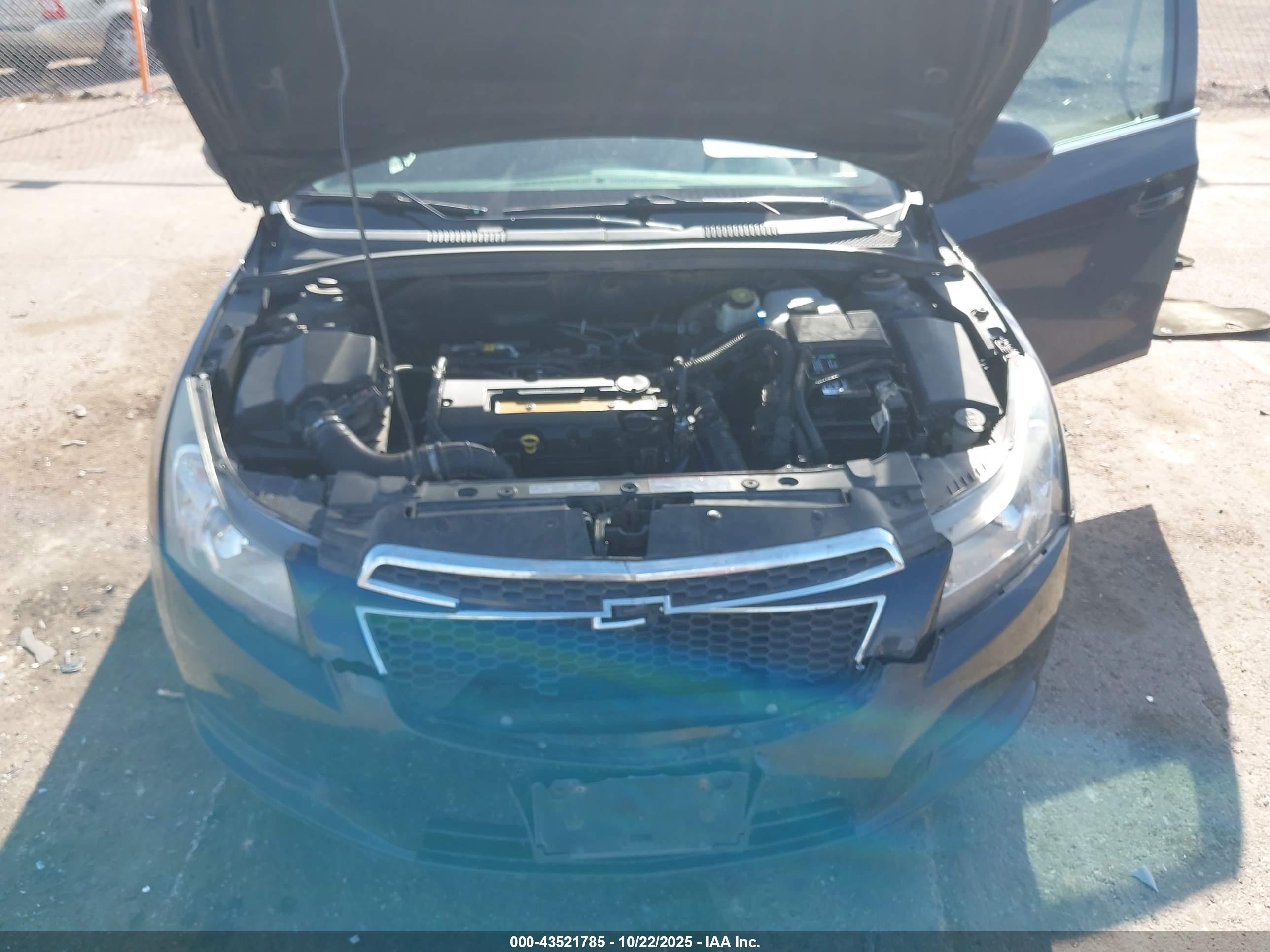 CHEVROLET CRUZE image 10