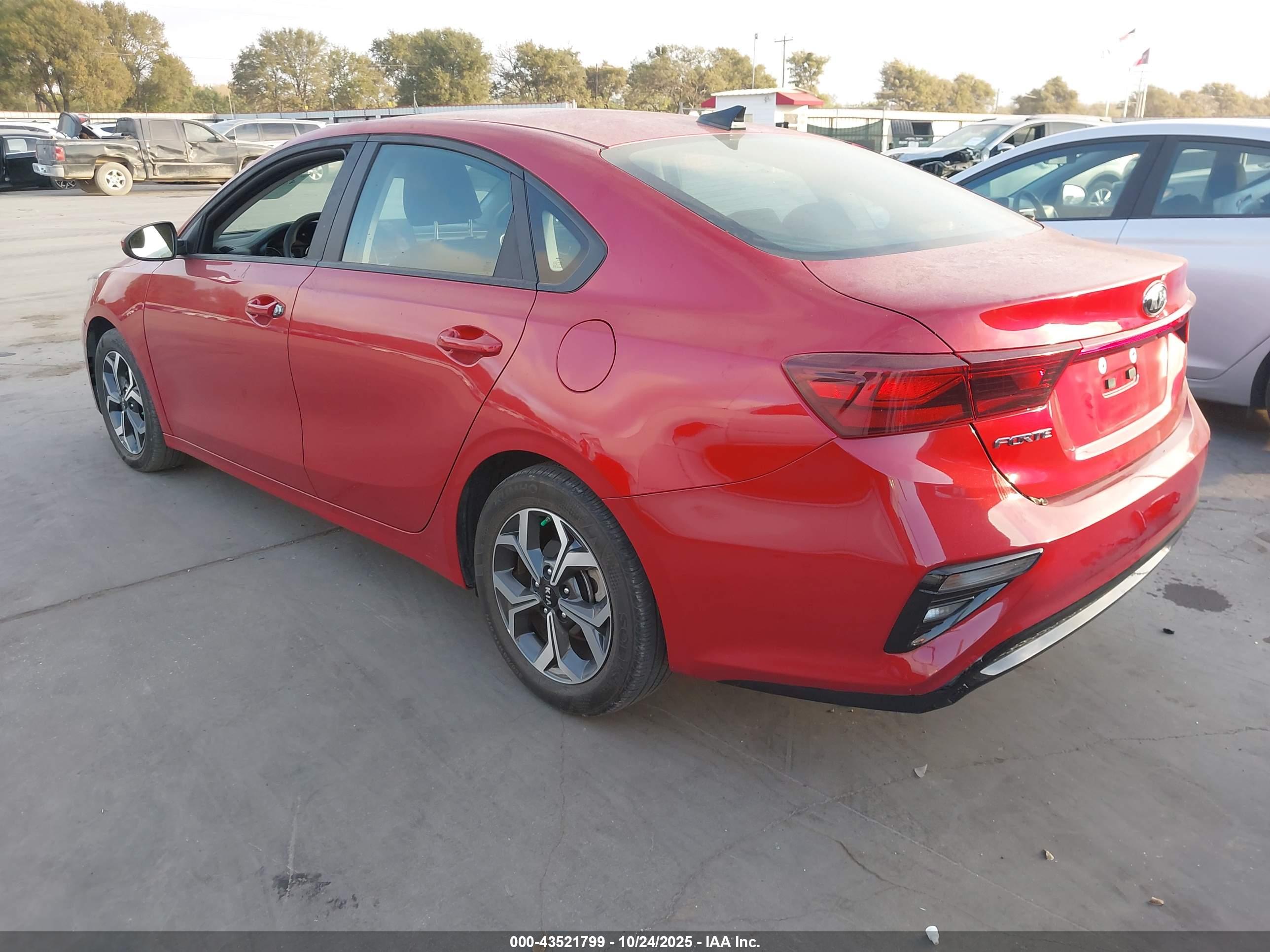 KIA FORTE image 3