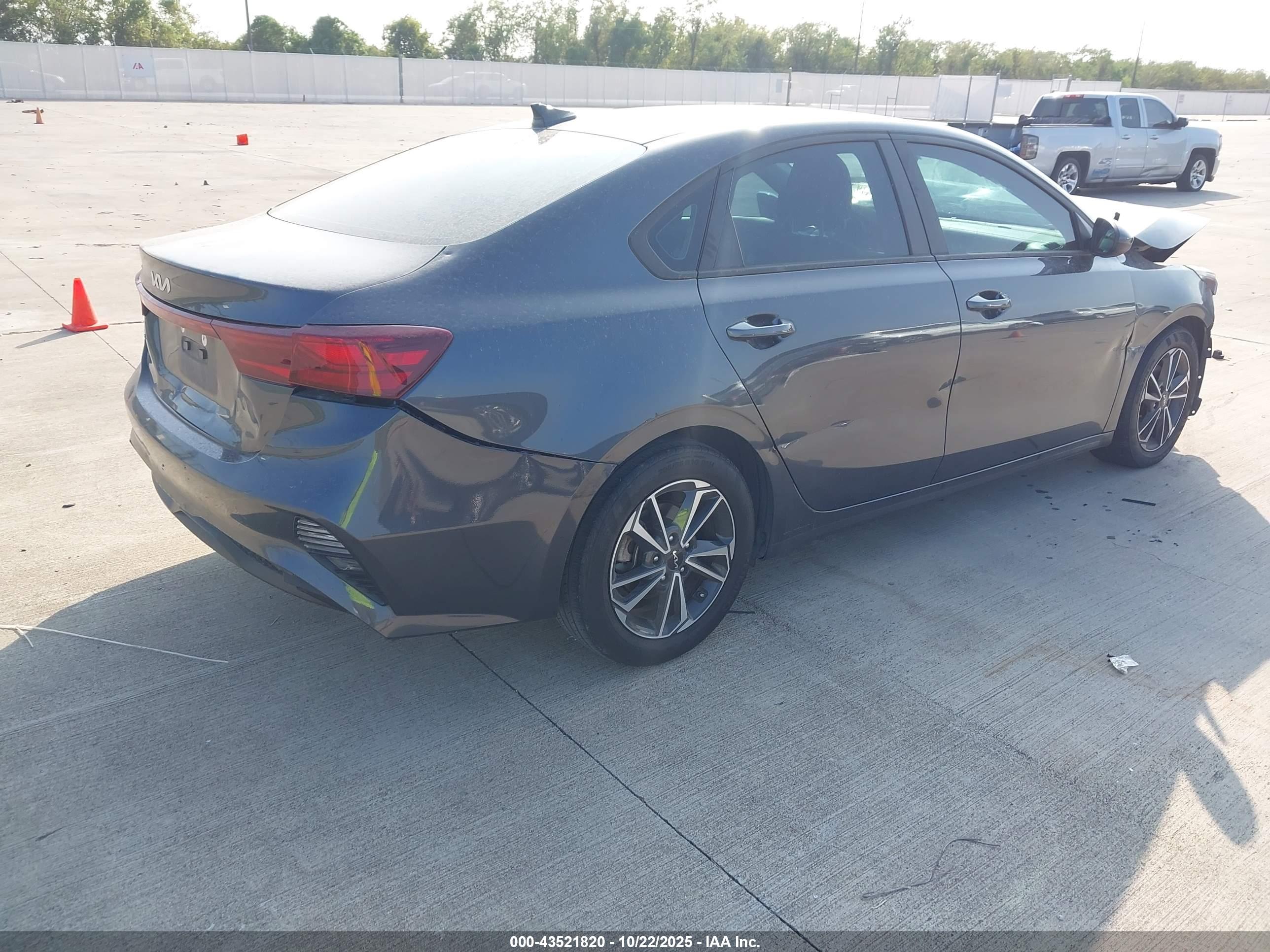 KIA FORTE image 4