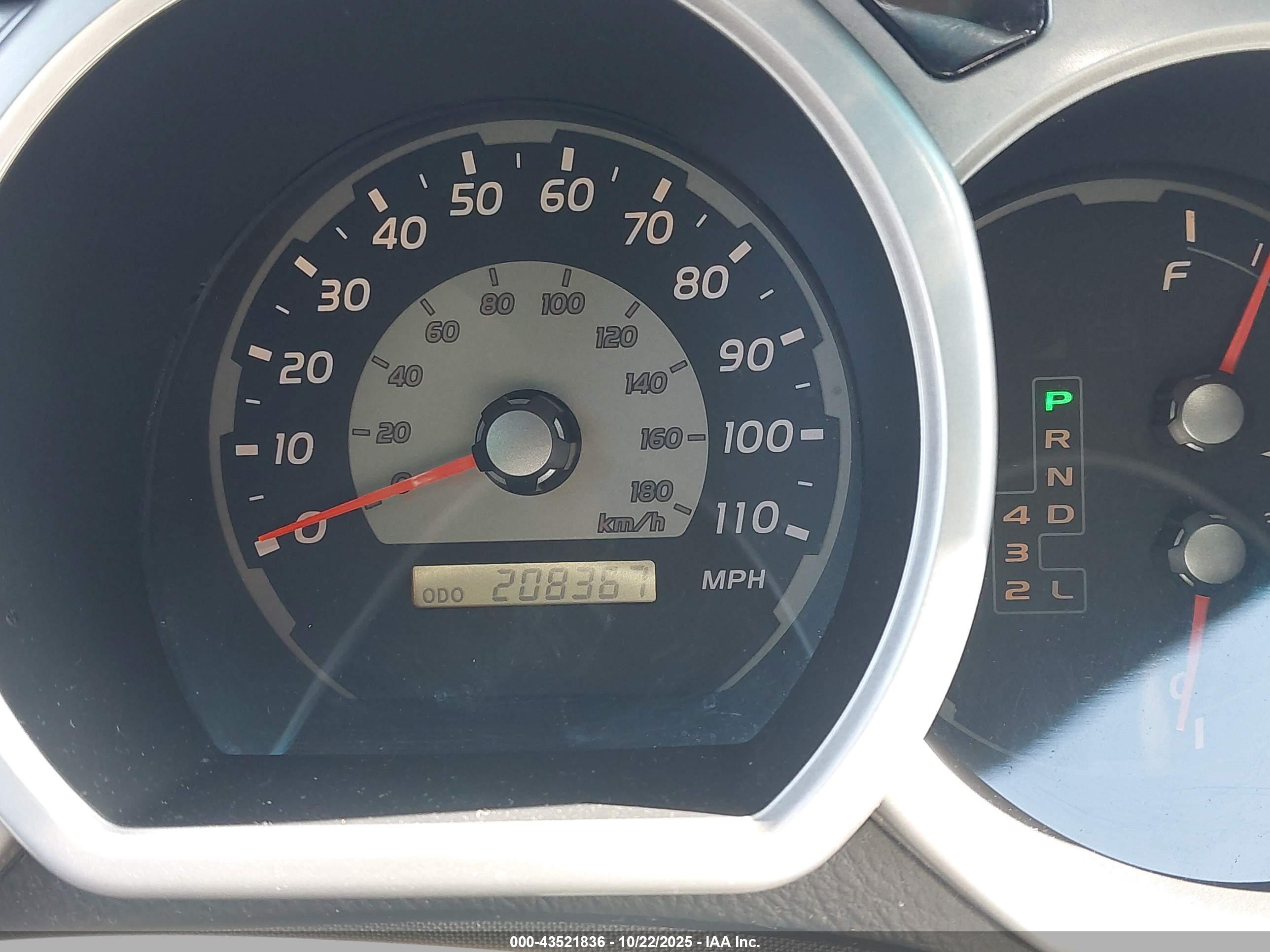 TOYOTA 4RUNNER image 7