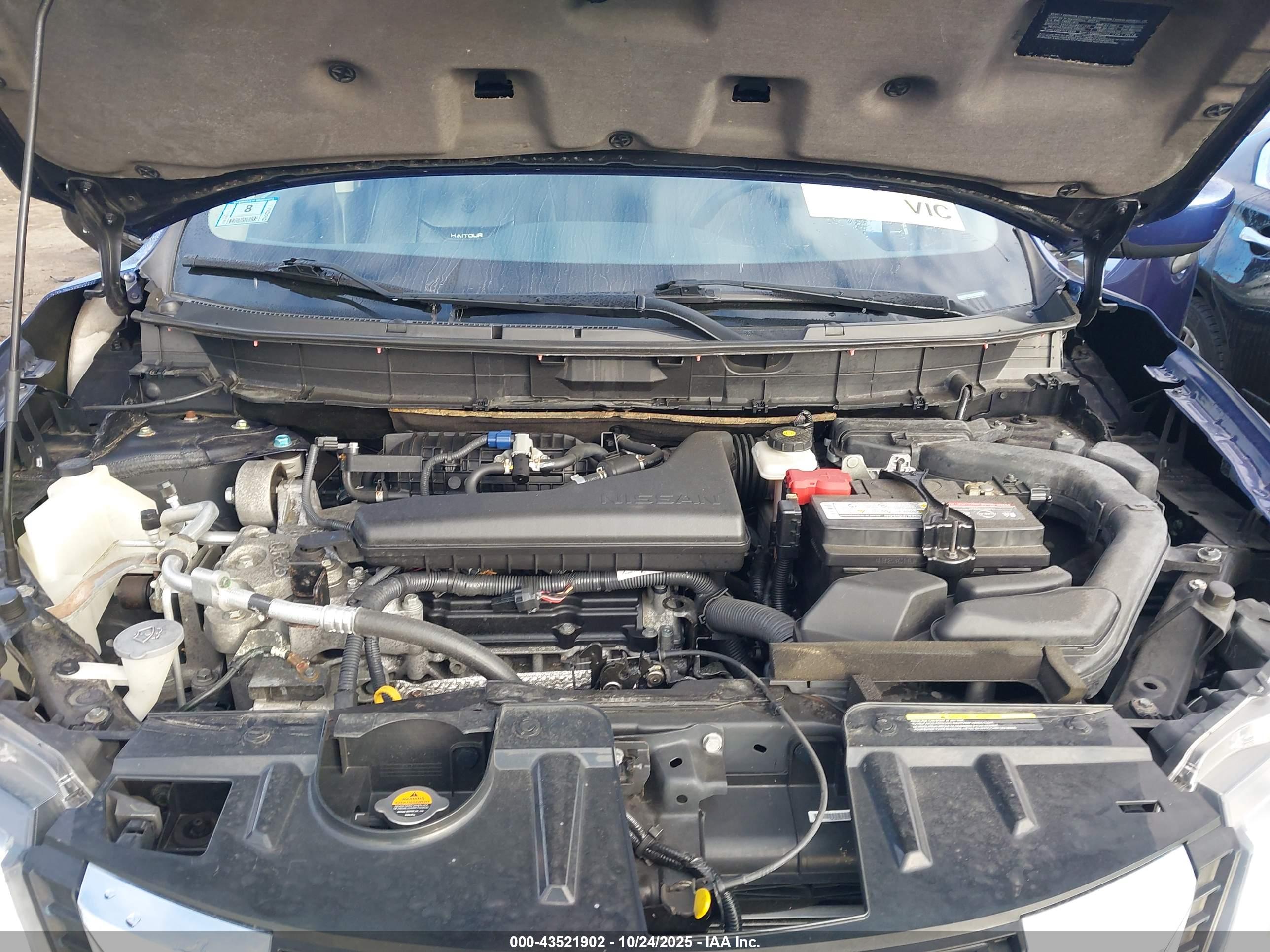 NISSAN ROGUE image 10