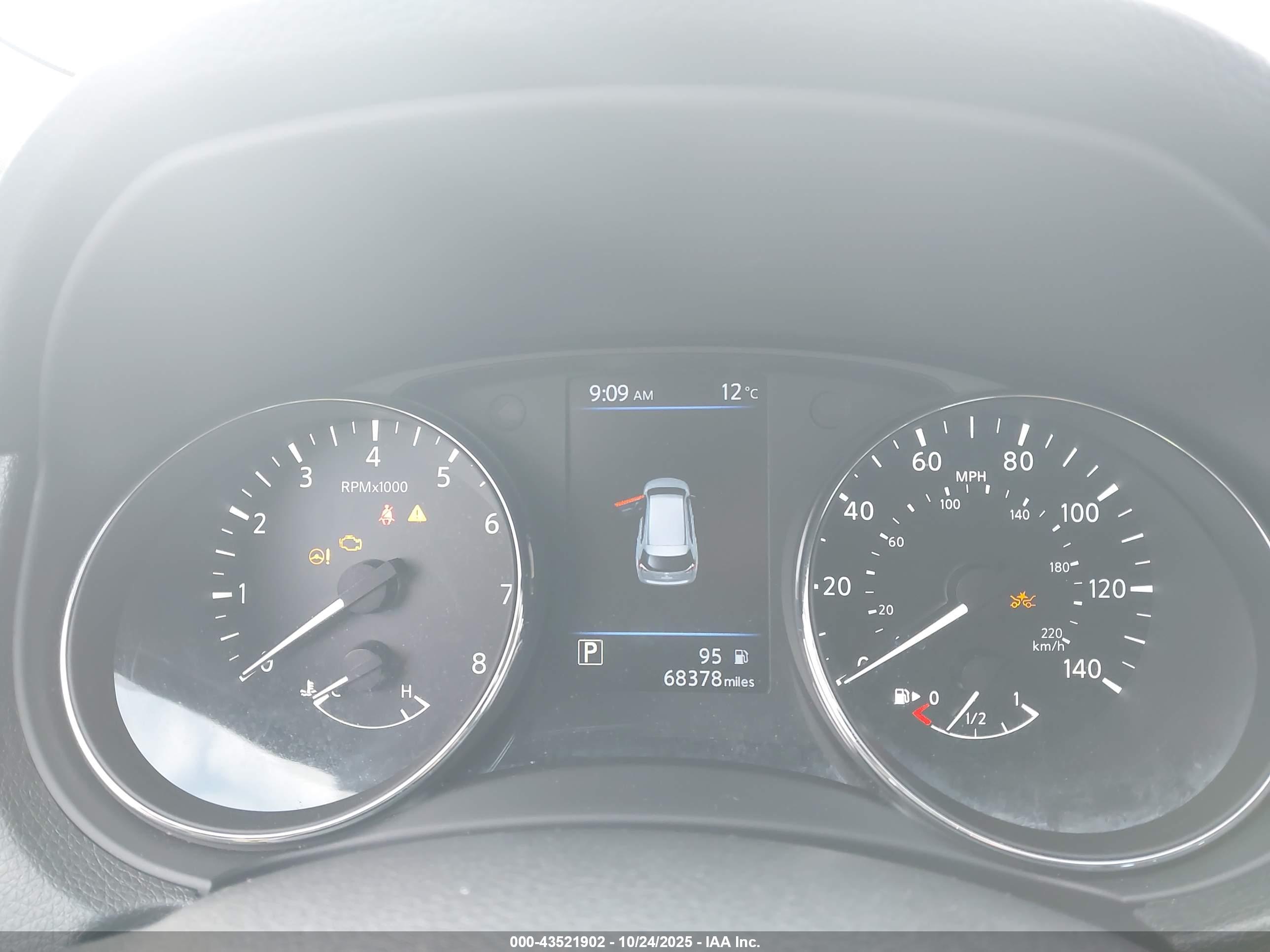 NISSAN ROGUE image 7
