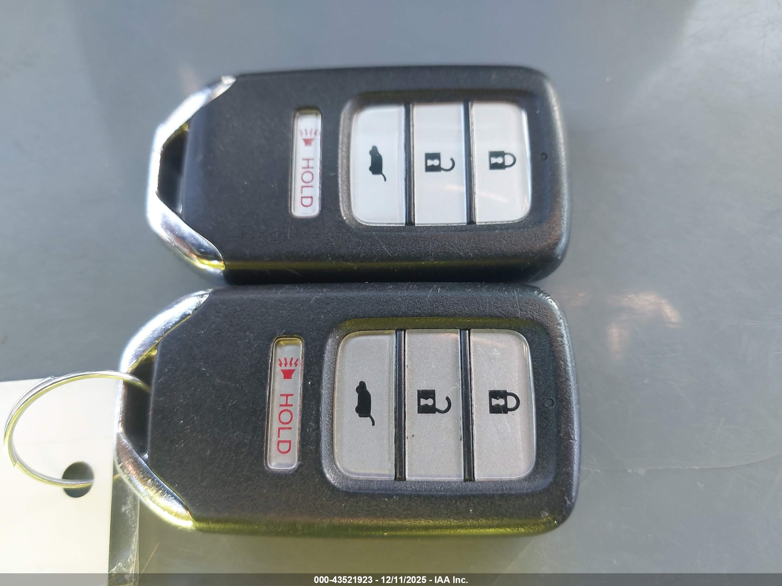 HONDA CR-V image 11
