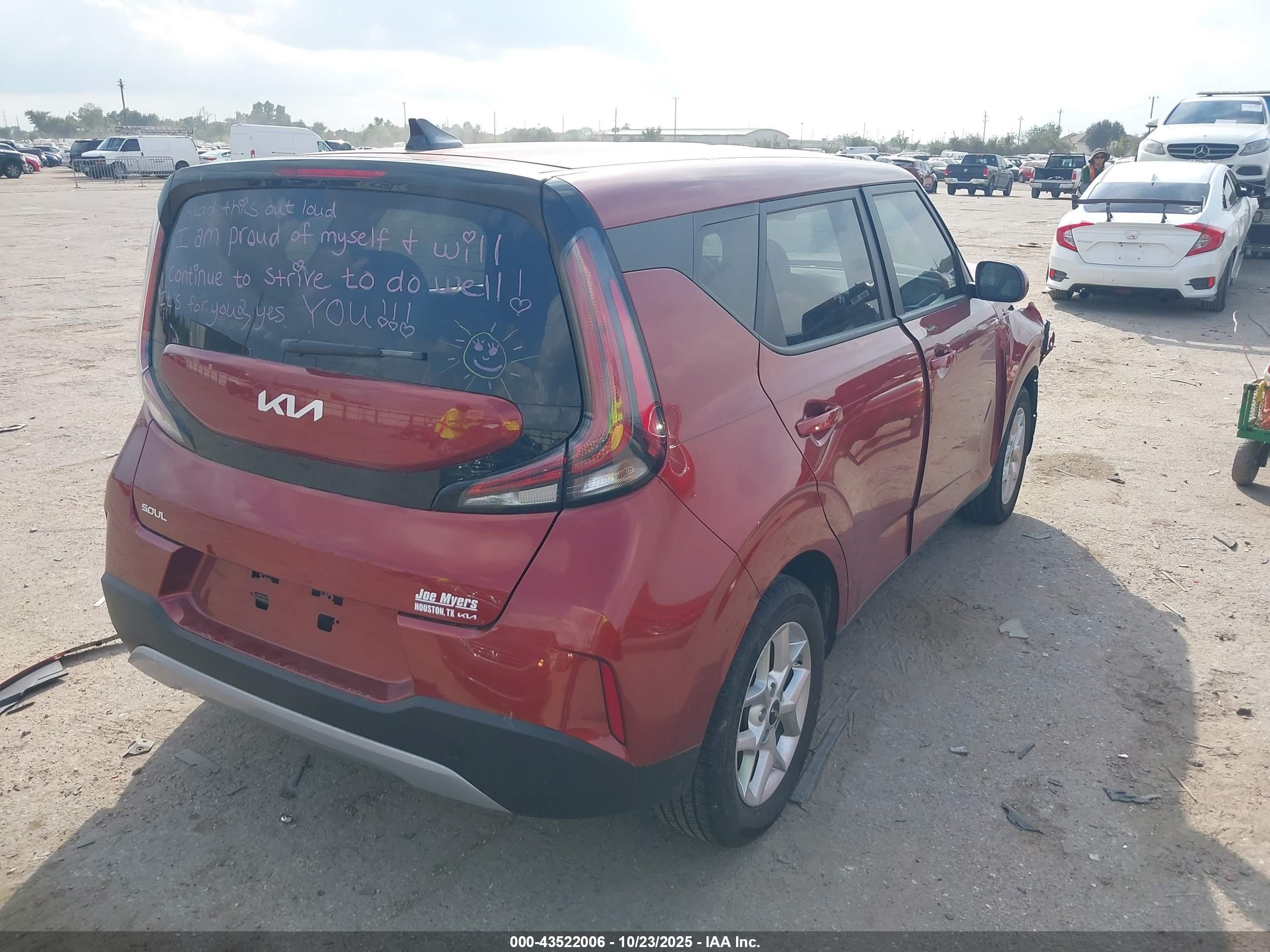 KIA SOUL image 4