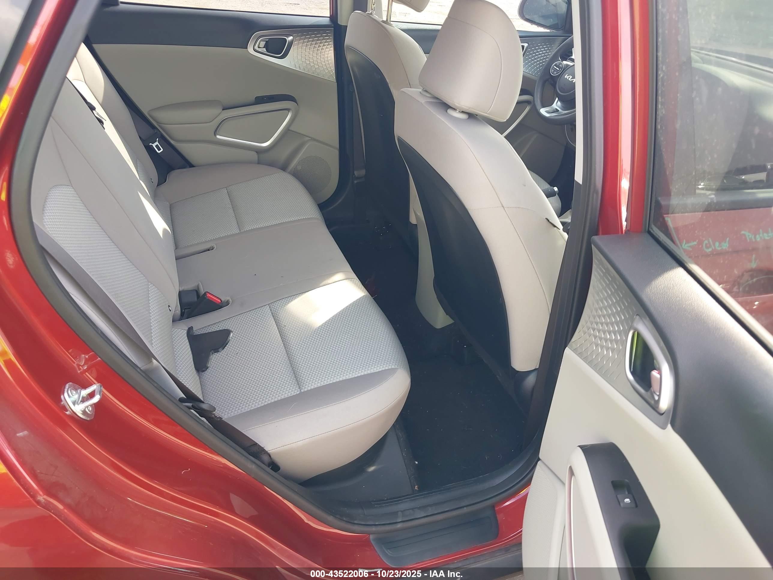KIA SOUL image 8