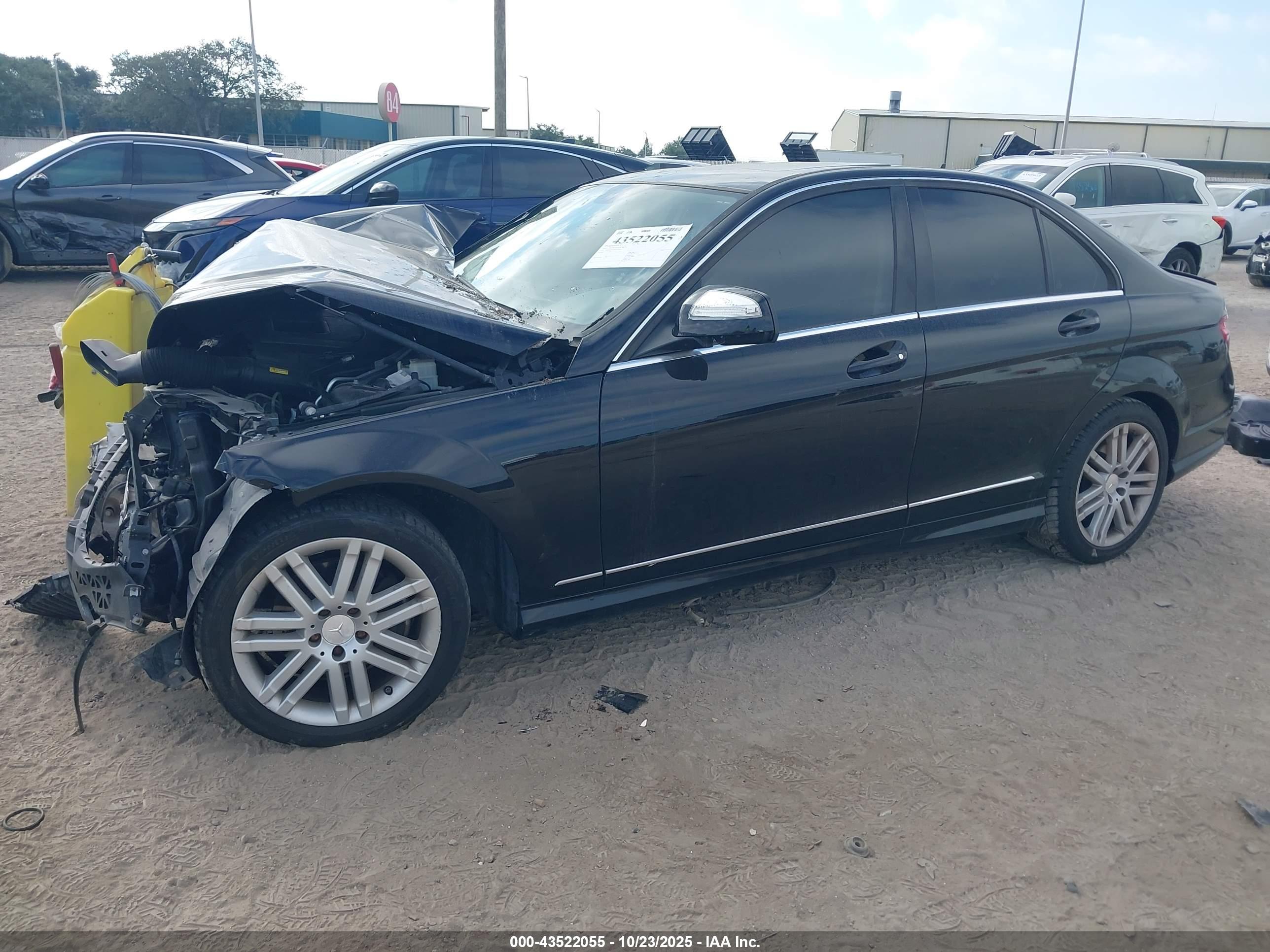 MERCEDES-BENZ C image 2