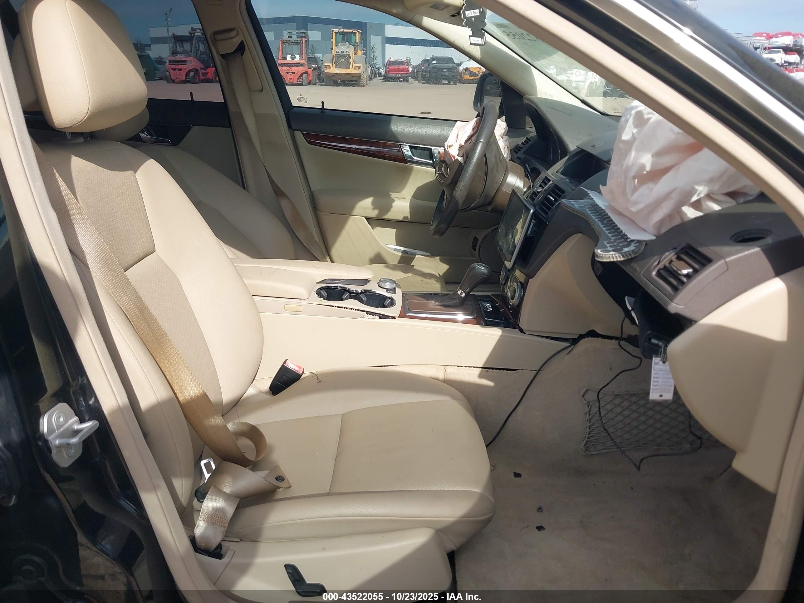 MERCEDES-BENZ C image 5