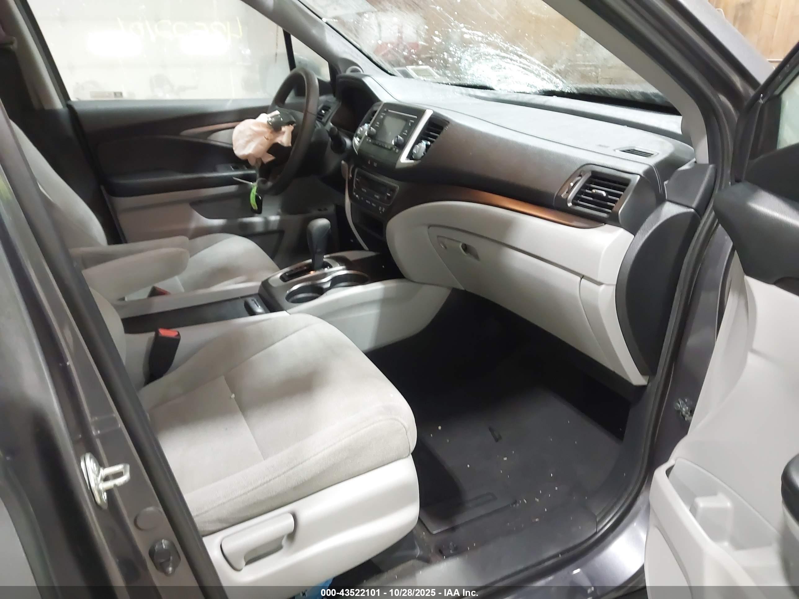 HONDA PILOT image 5