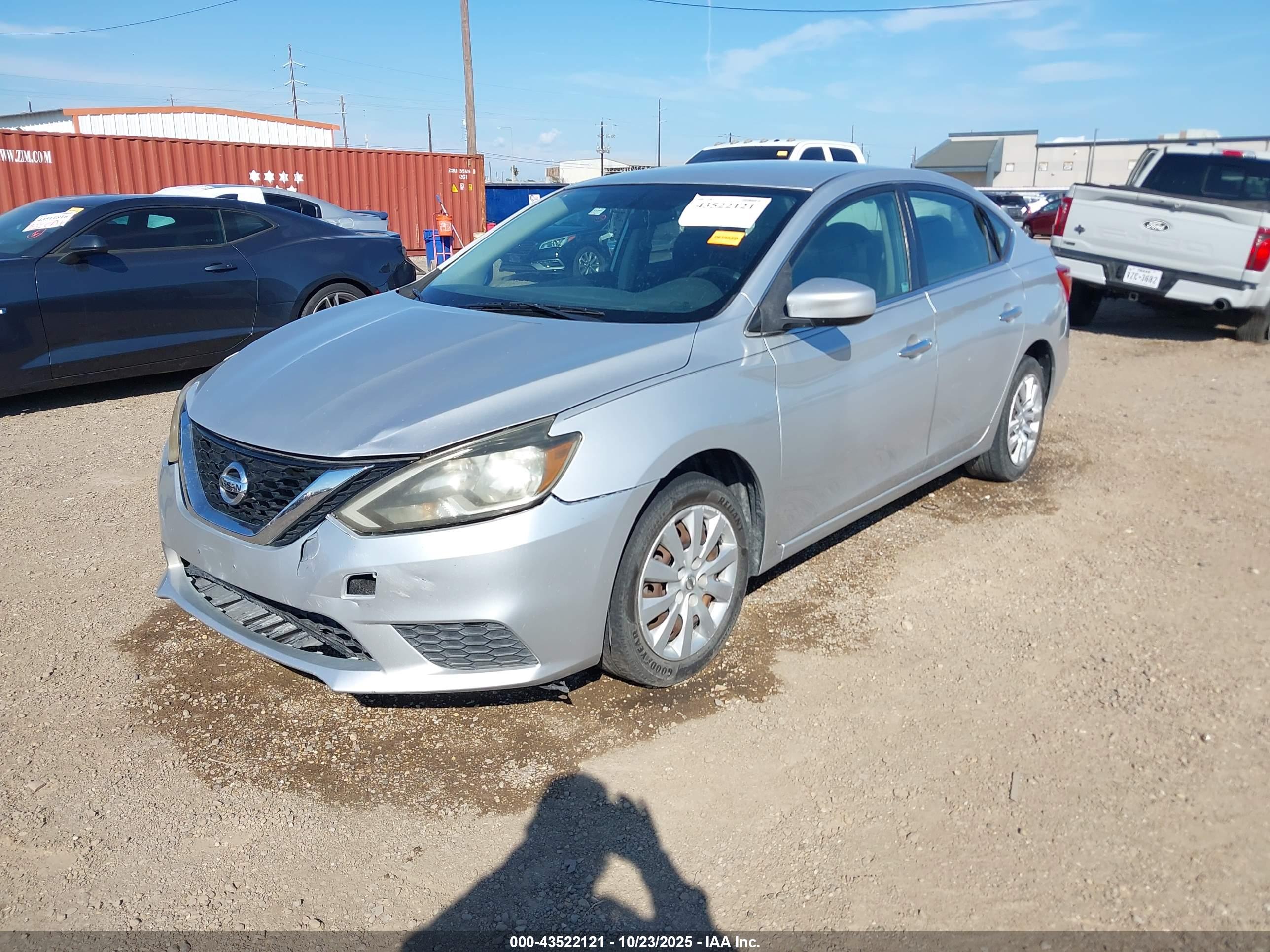 NISSAN SENTRA image 2