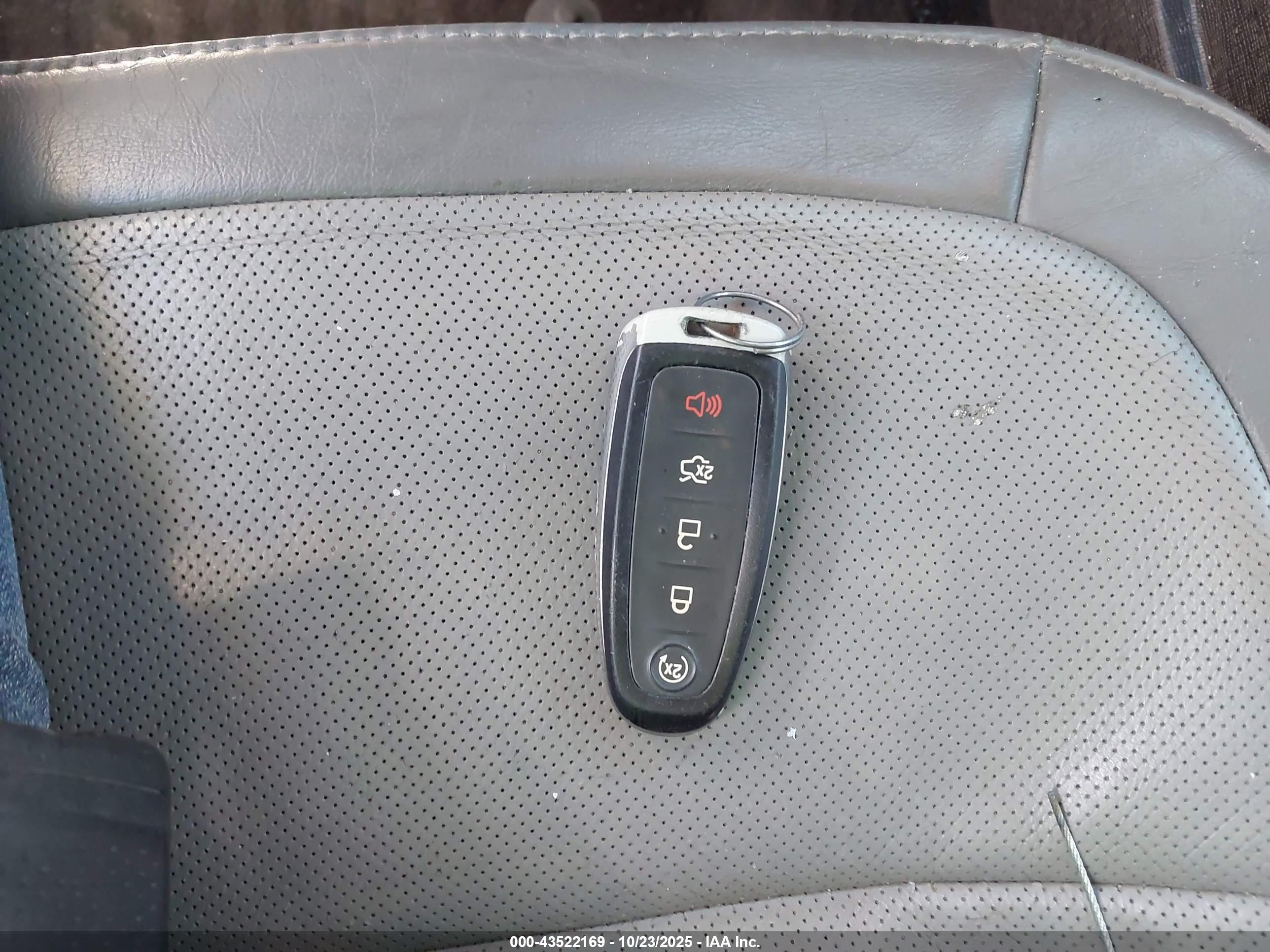 FORD FLEX image 11