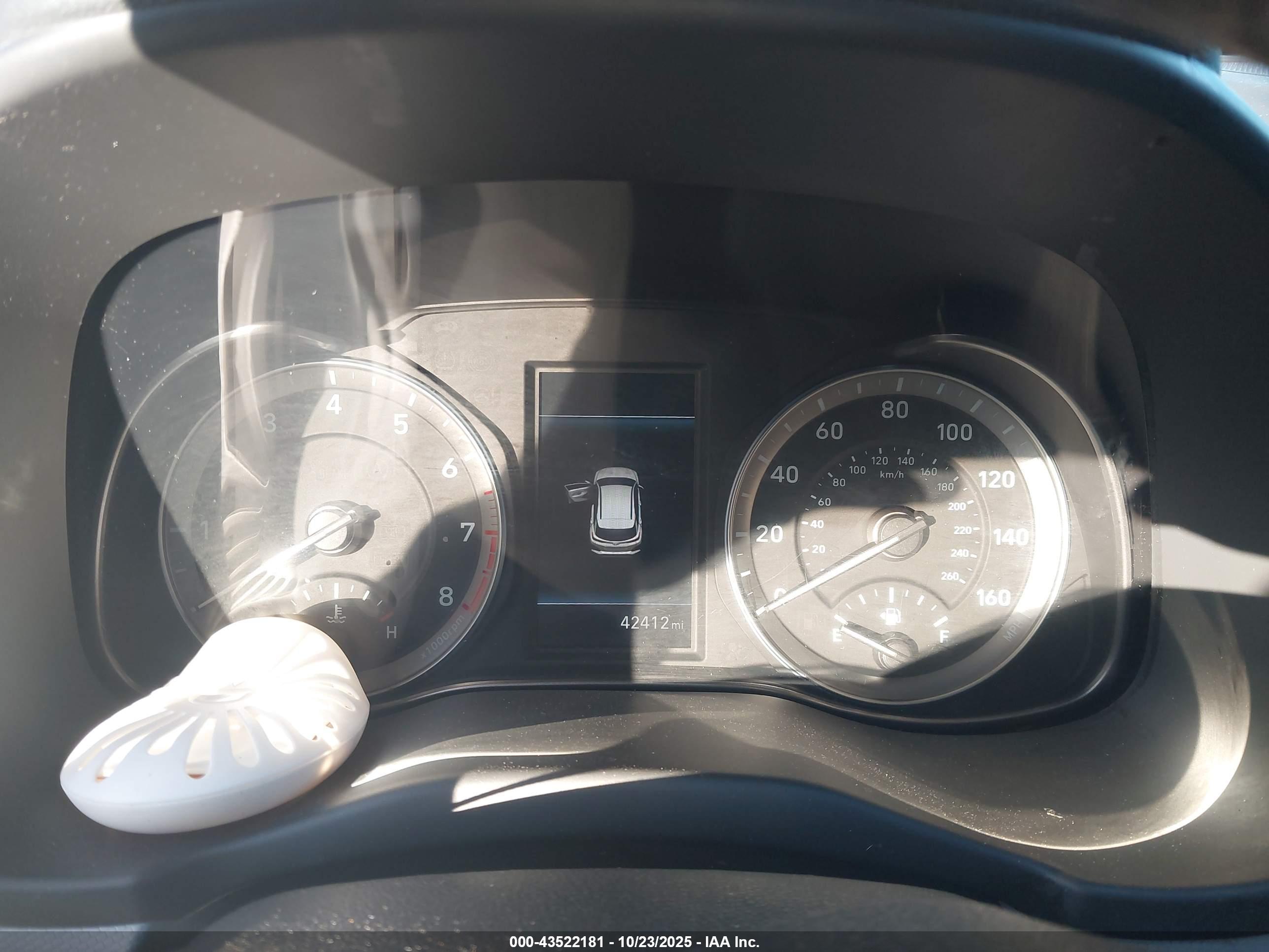 HYUNDAI KONA image 7
