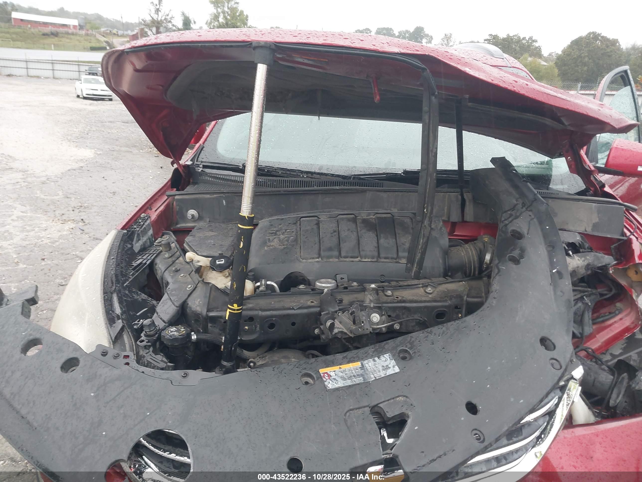 CHEVROLET TRAVERSE image 10