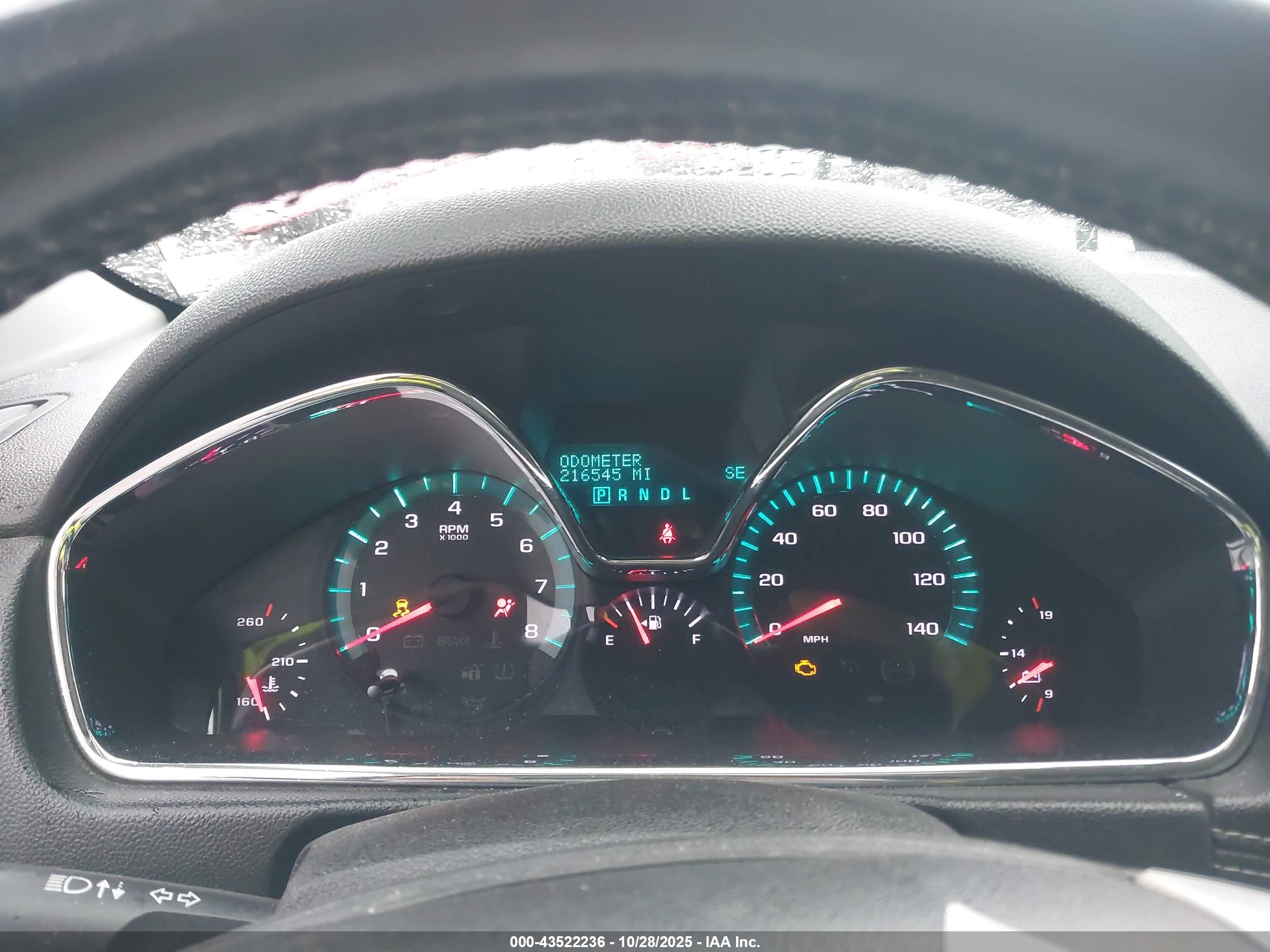 CHEVROLET TRAVERSE image 7