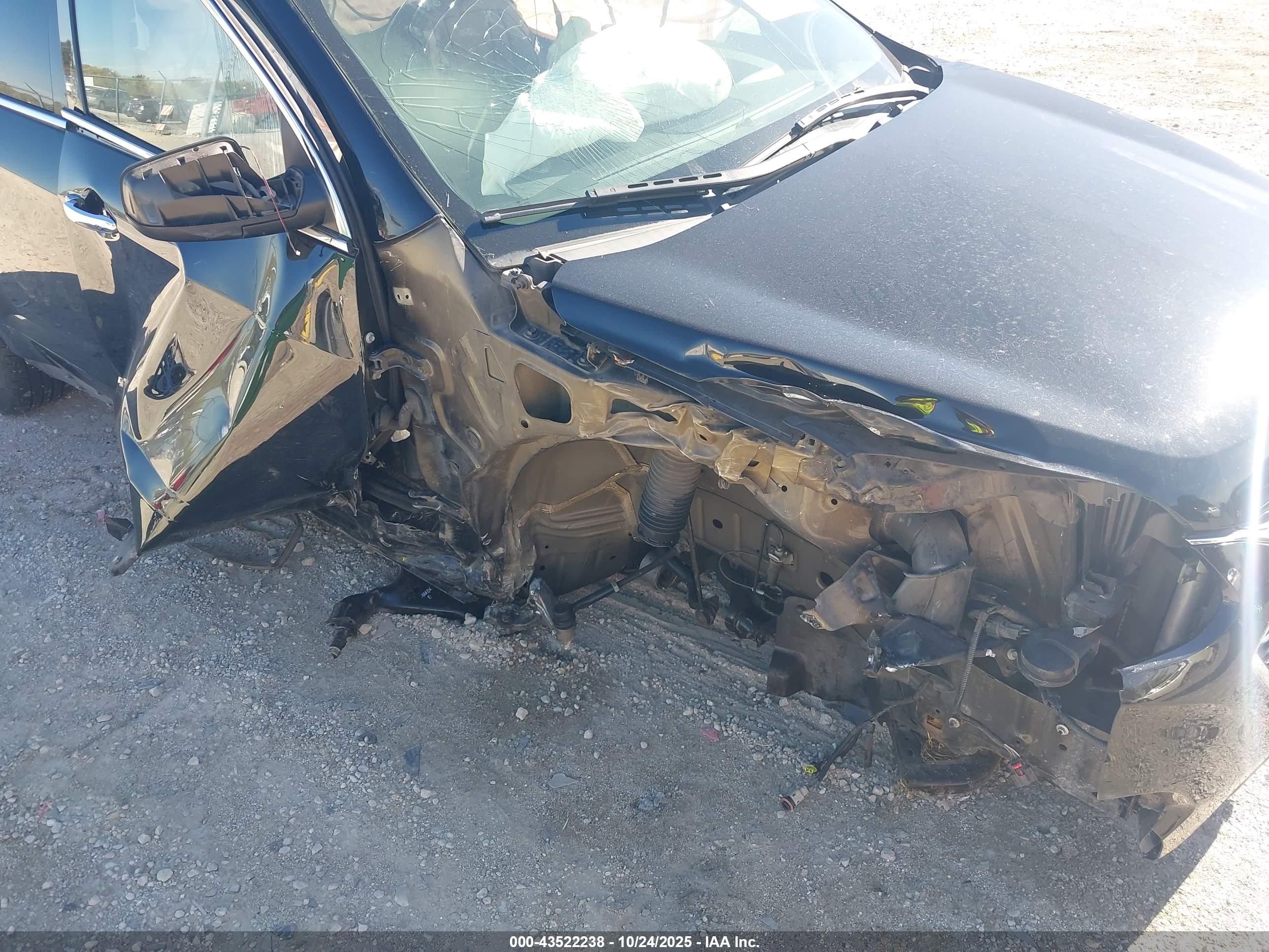 CHEVROLET EQUINOX image 6