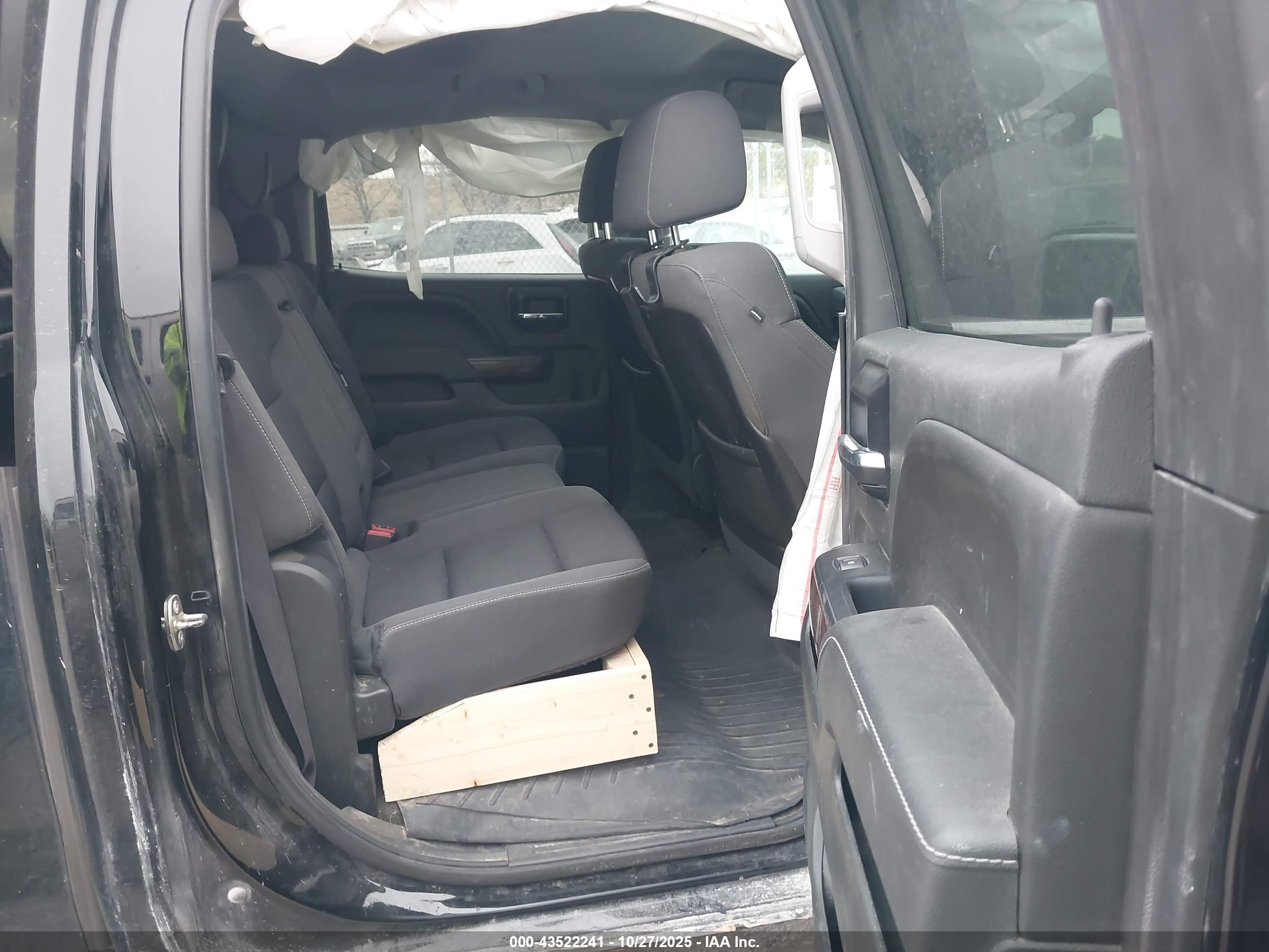 GMC SIERRA image 8