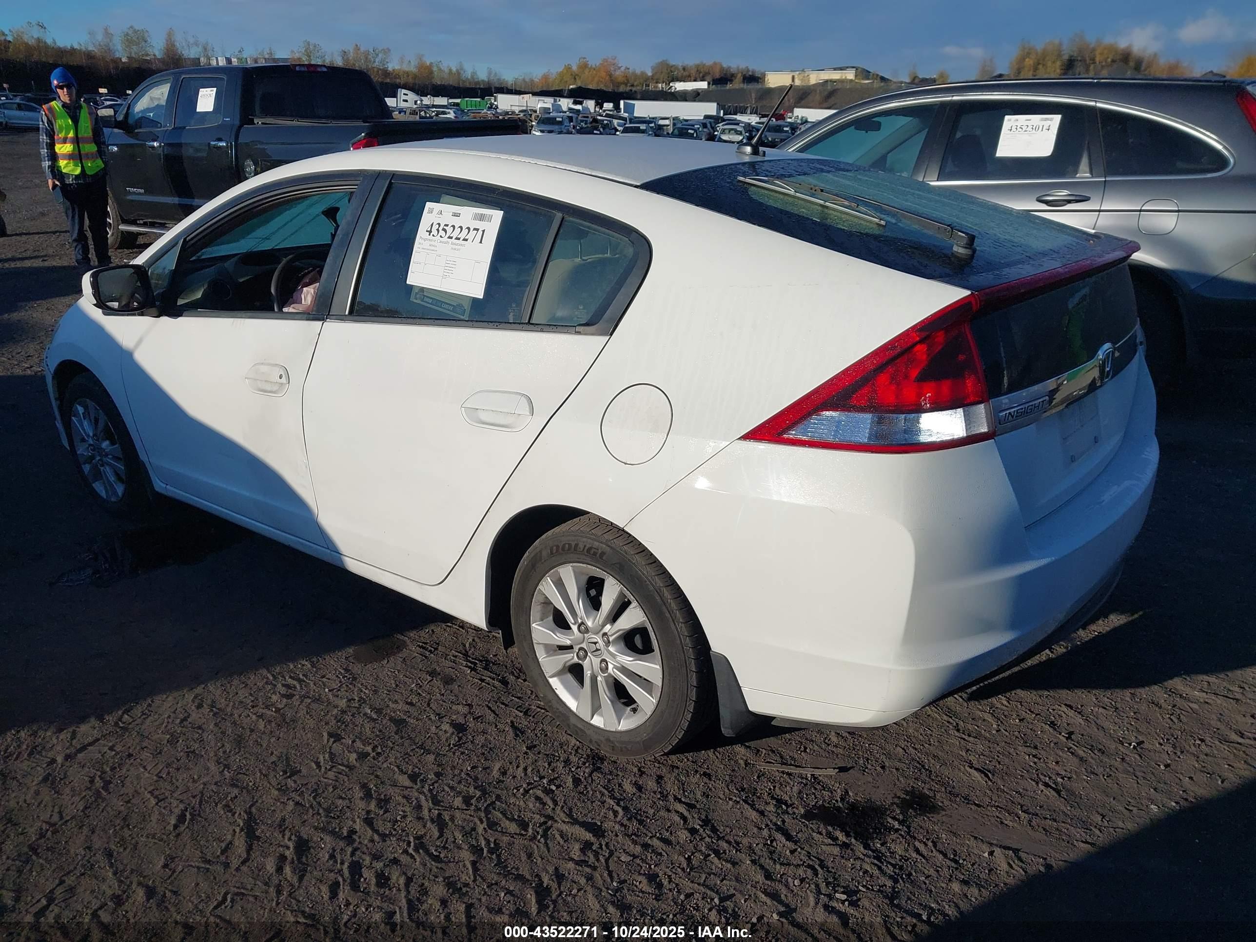 HONDA INSIGHT image 3