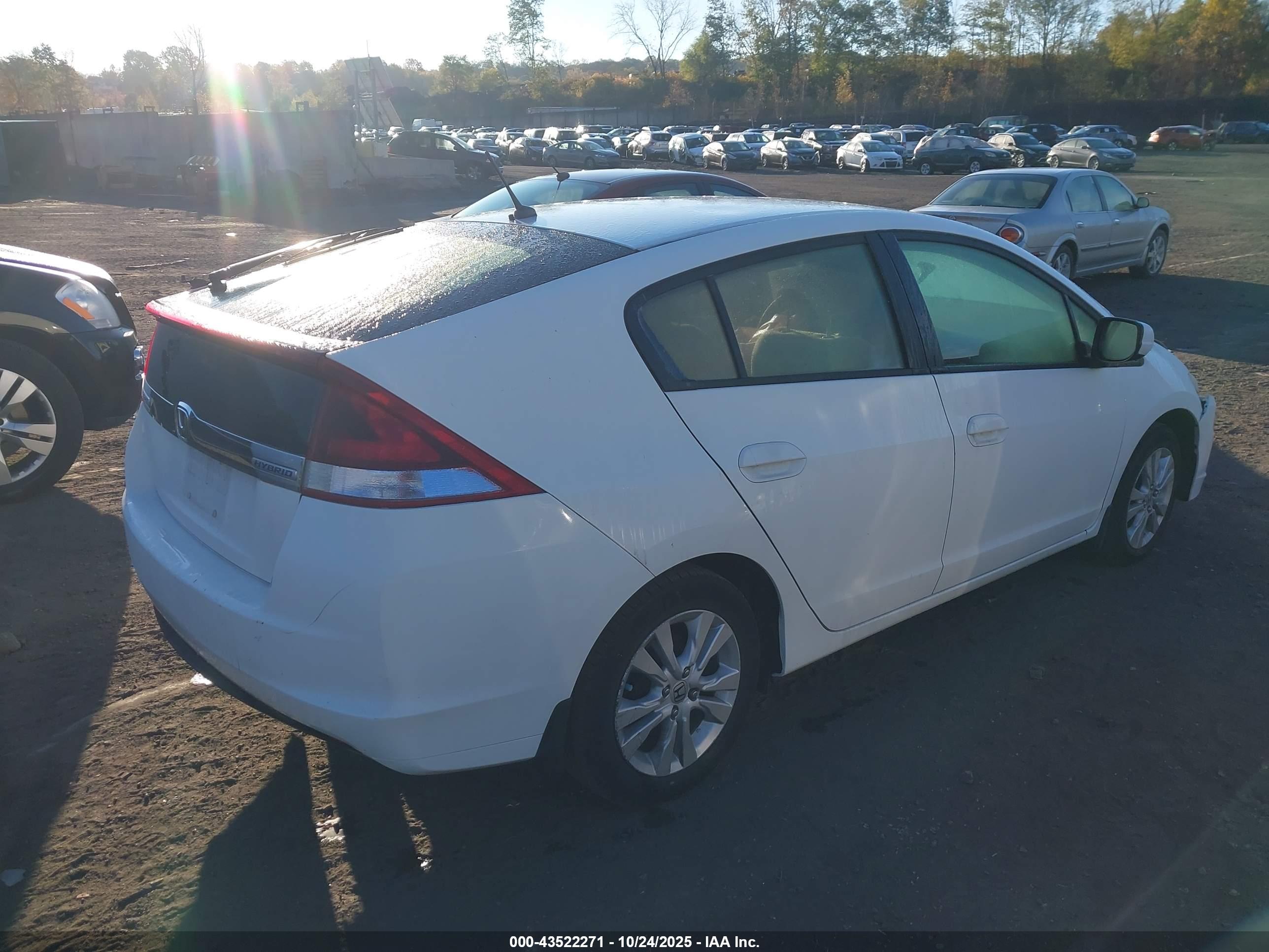 HONDA INSIGHT image 4