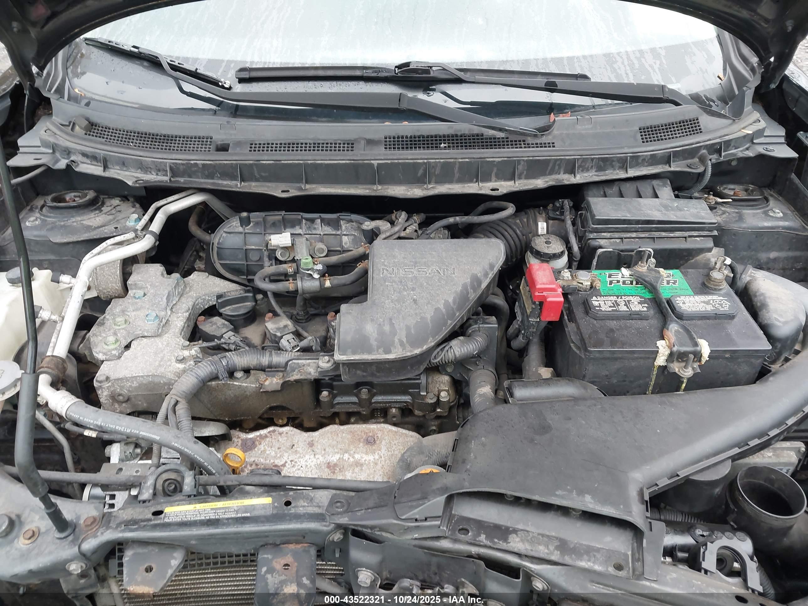 NISSAN ROGUE image 10