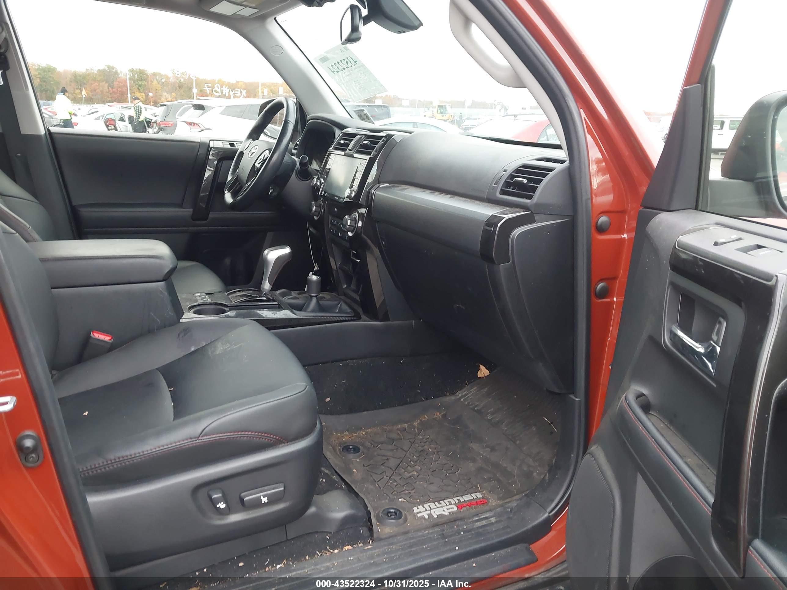 TOYOTA 4RUNNER image 5