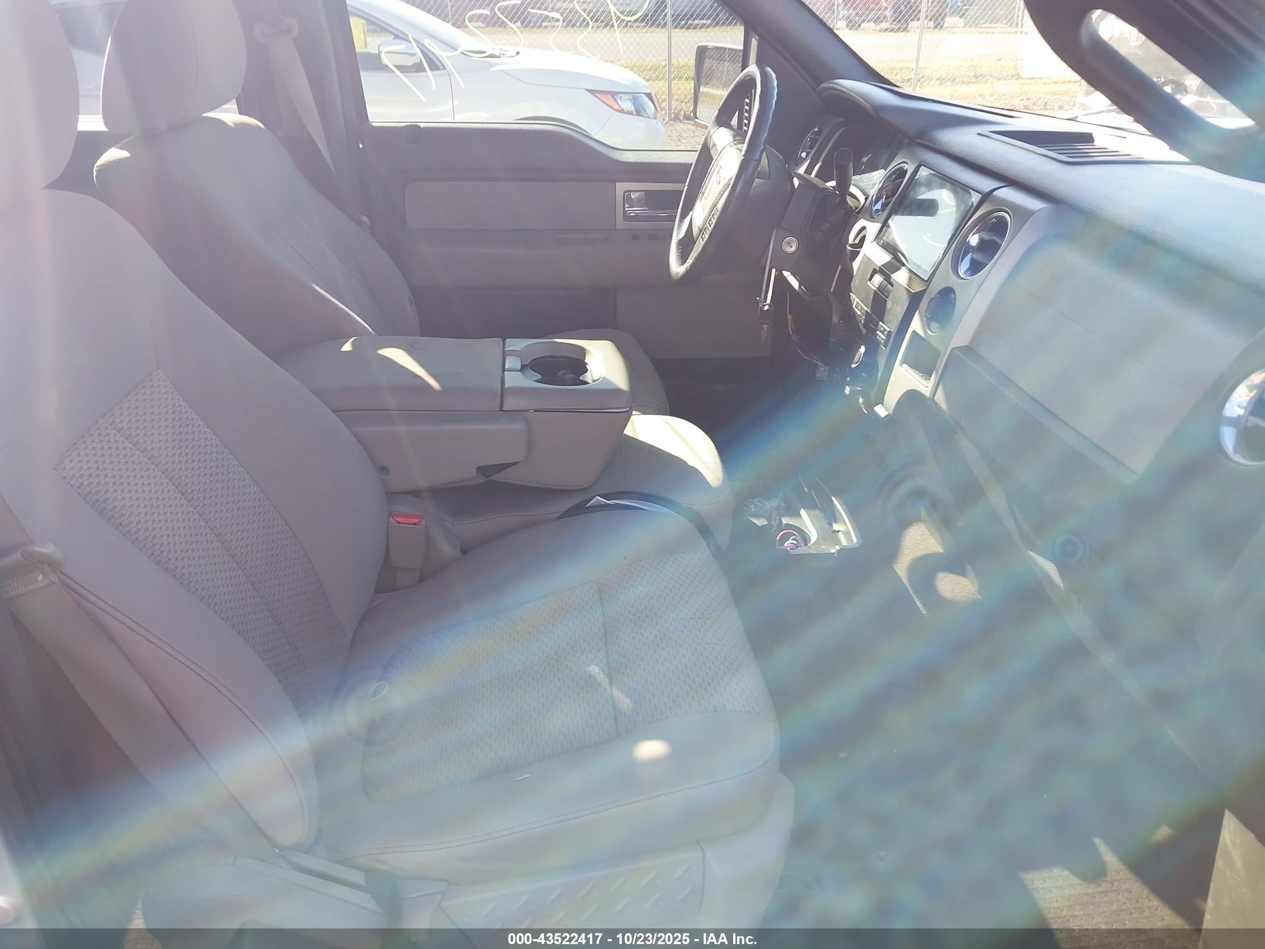 FORD F-150 image 5