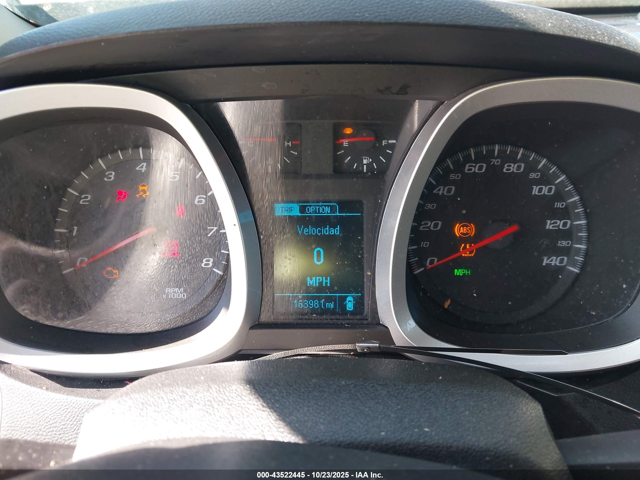 CHEVROLET EQUINOX image 7
