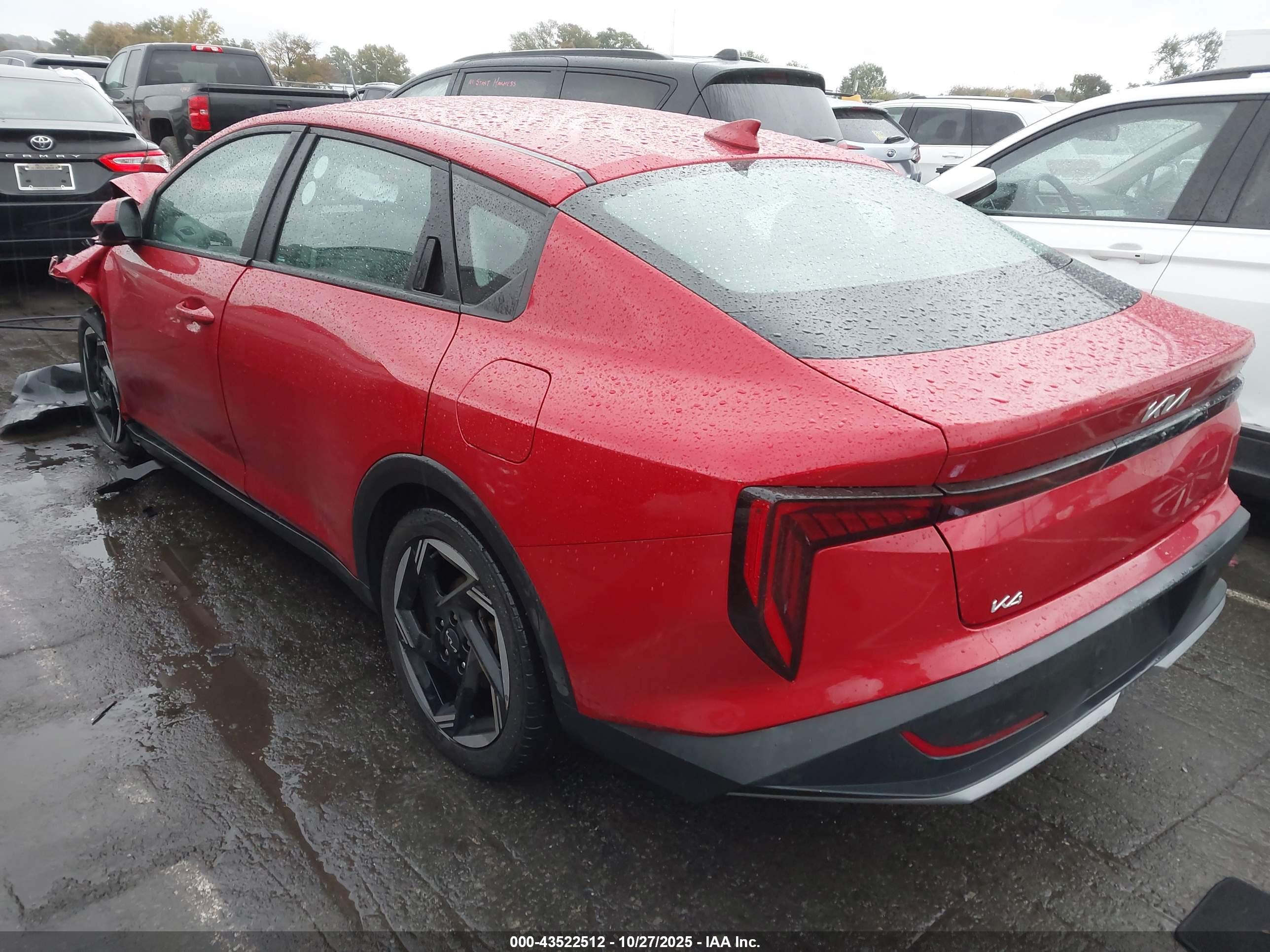 KIA K4 image 3
