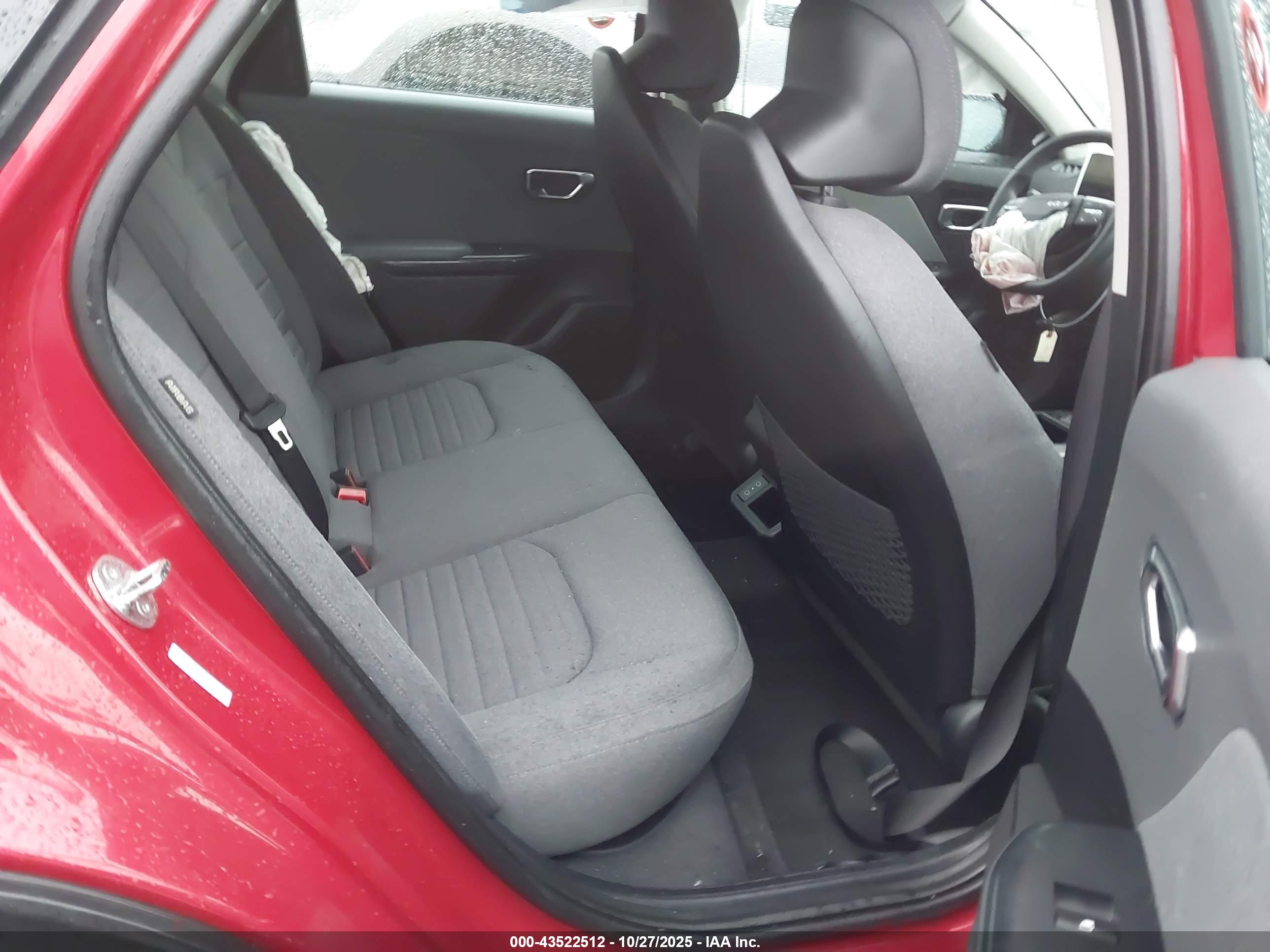KIA K4 image 8