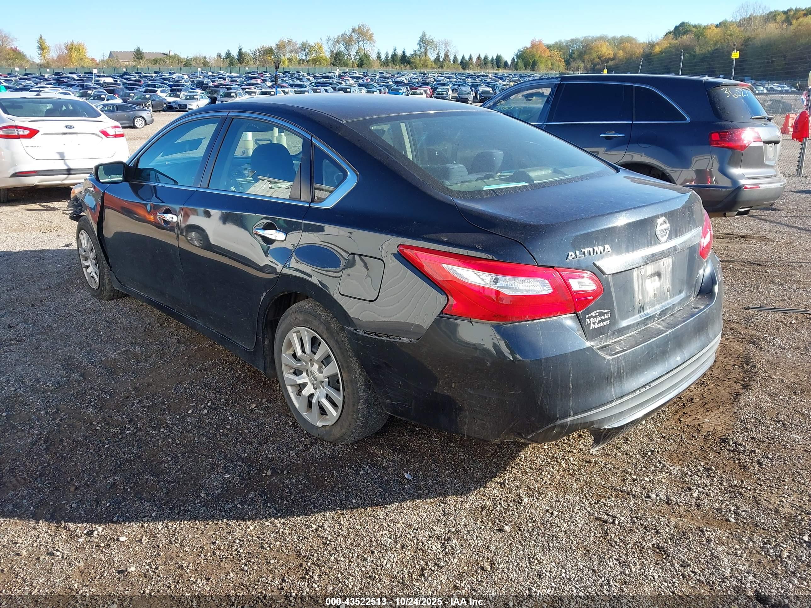 NISSAN ALTIMA image 3
