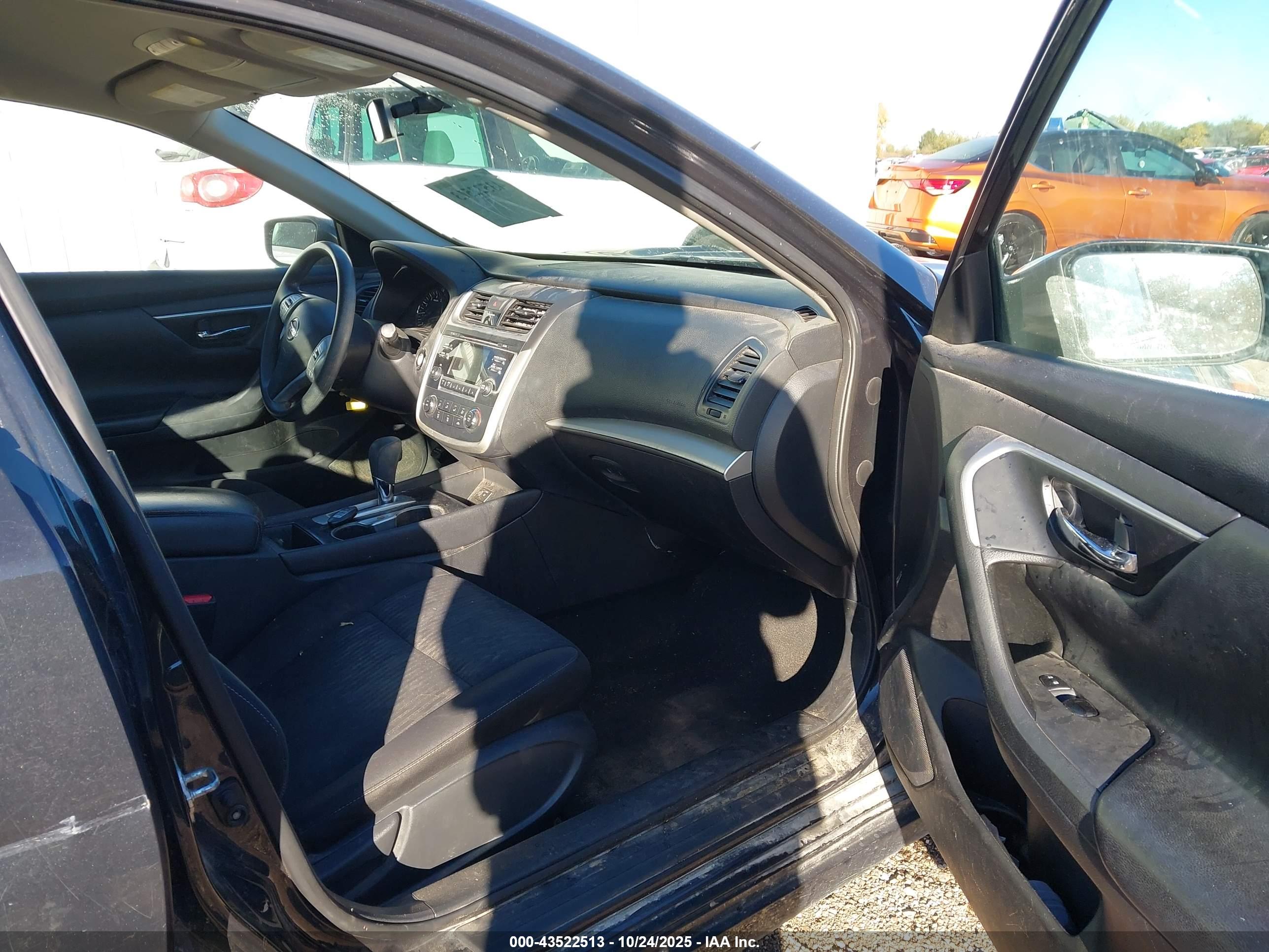 NISSAN ALTIMA image 5
